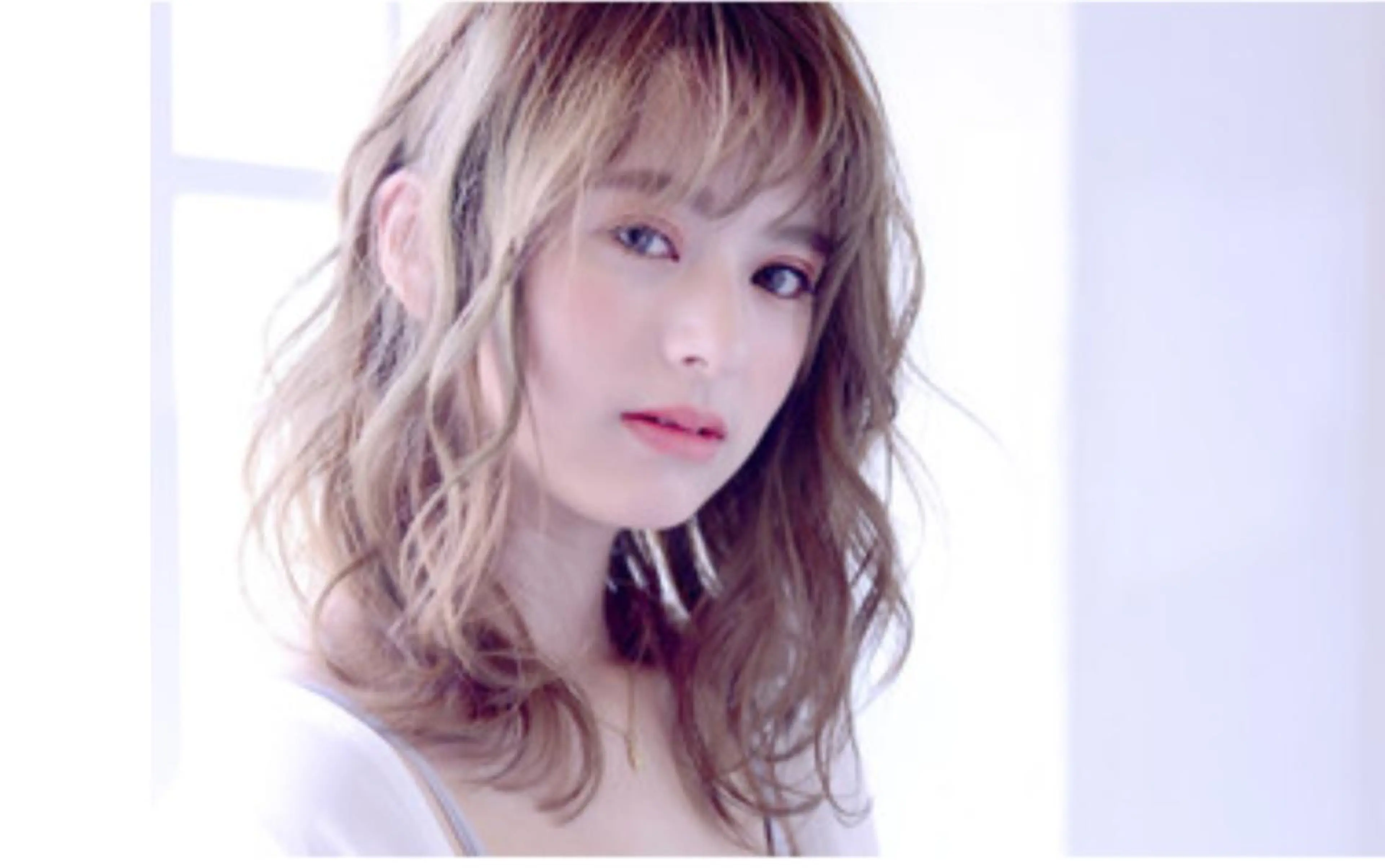 ミディアム hatena所属・hatena 🫧のマツエク・マツパデザイン