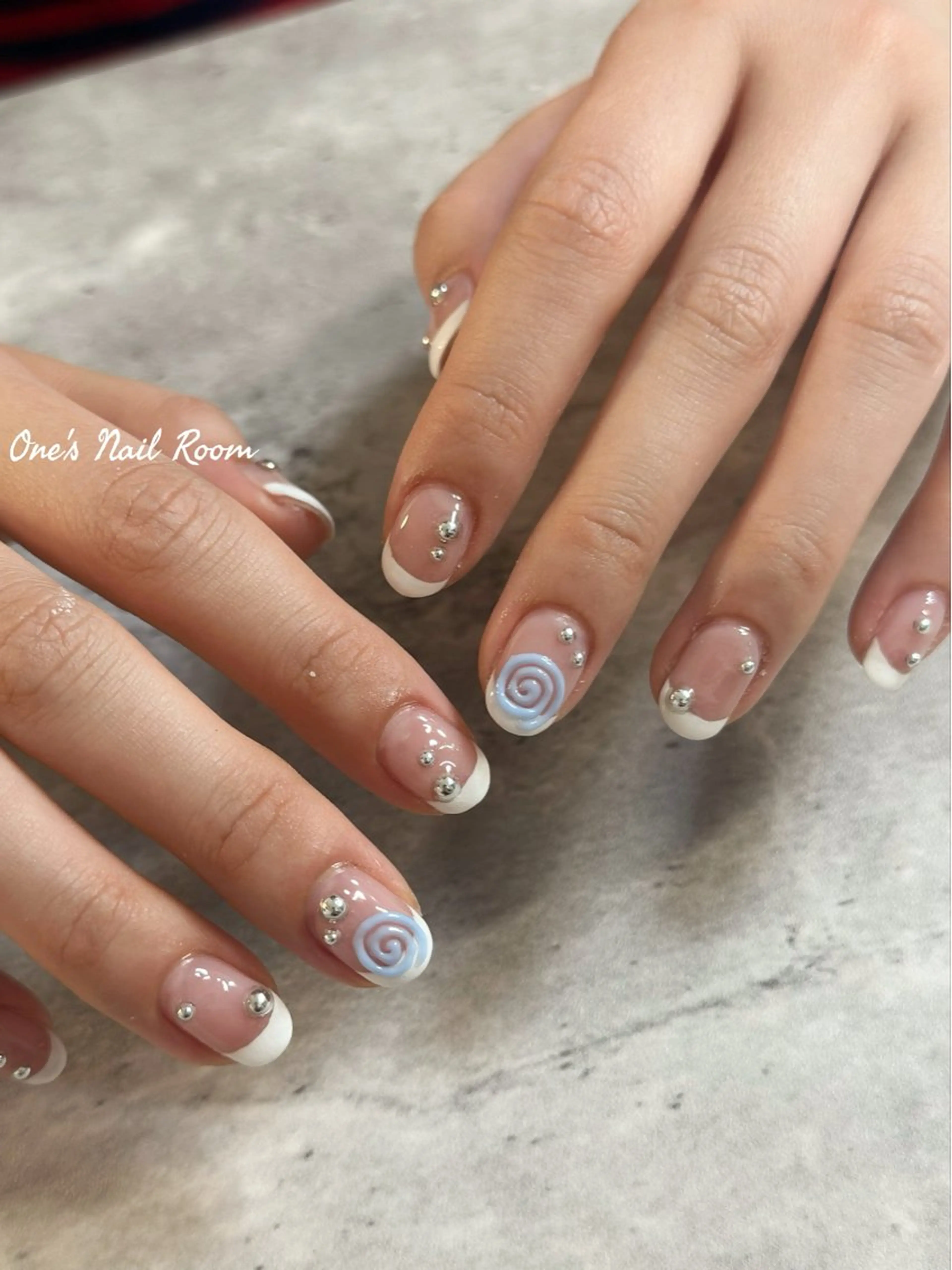 ネイル ハンドネイル One's Nail Roomのネイルデザイン