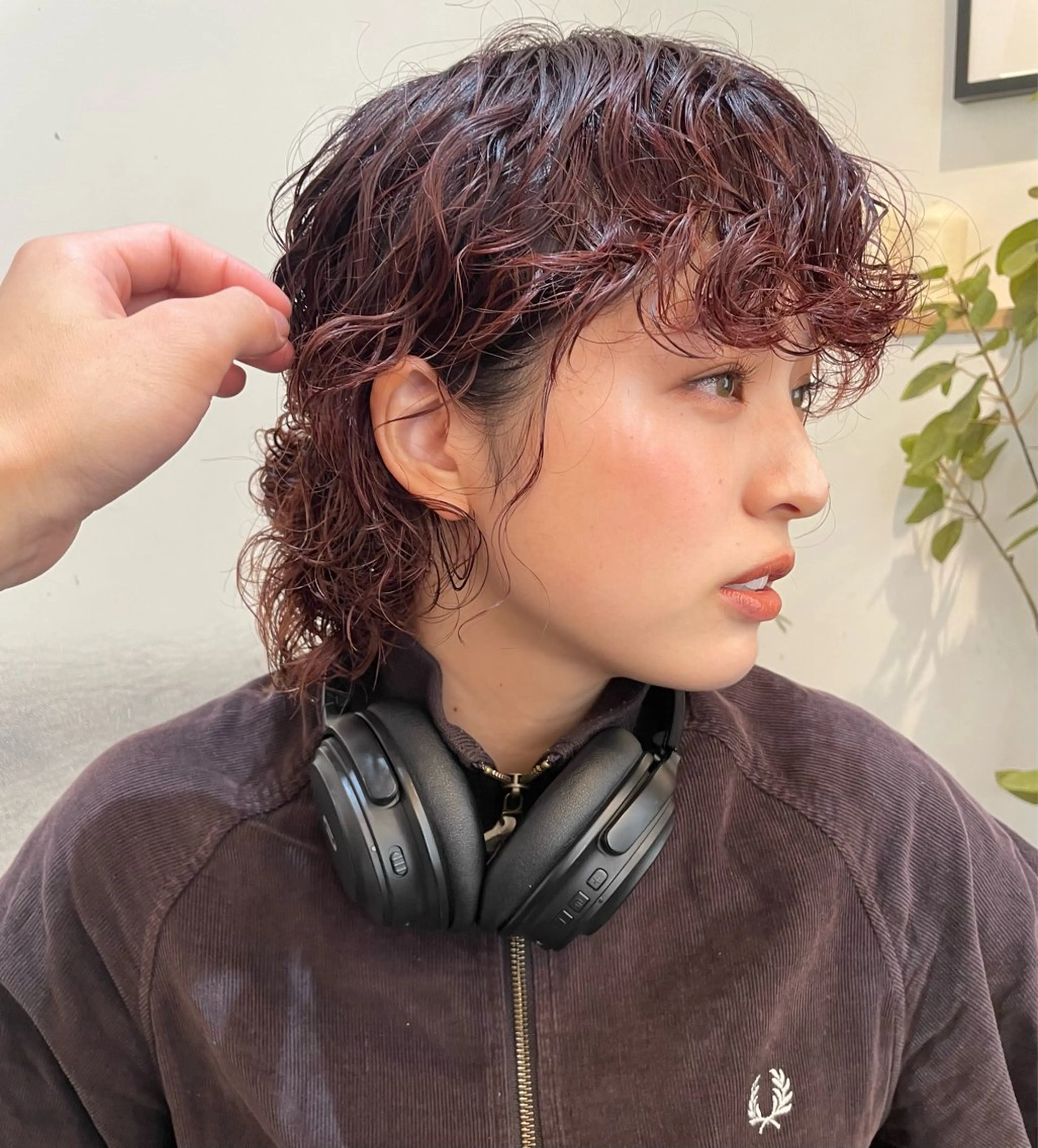 ミディアム カラー パーマ ミディアムパーマ レイヤーカット カット ヘアカラー パーマ トリートメント Kouta/似合わせ /パーマ/カラーのヘアスタイル