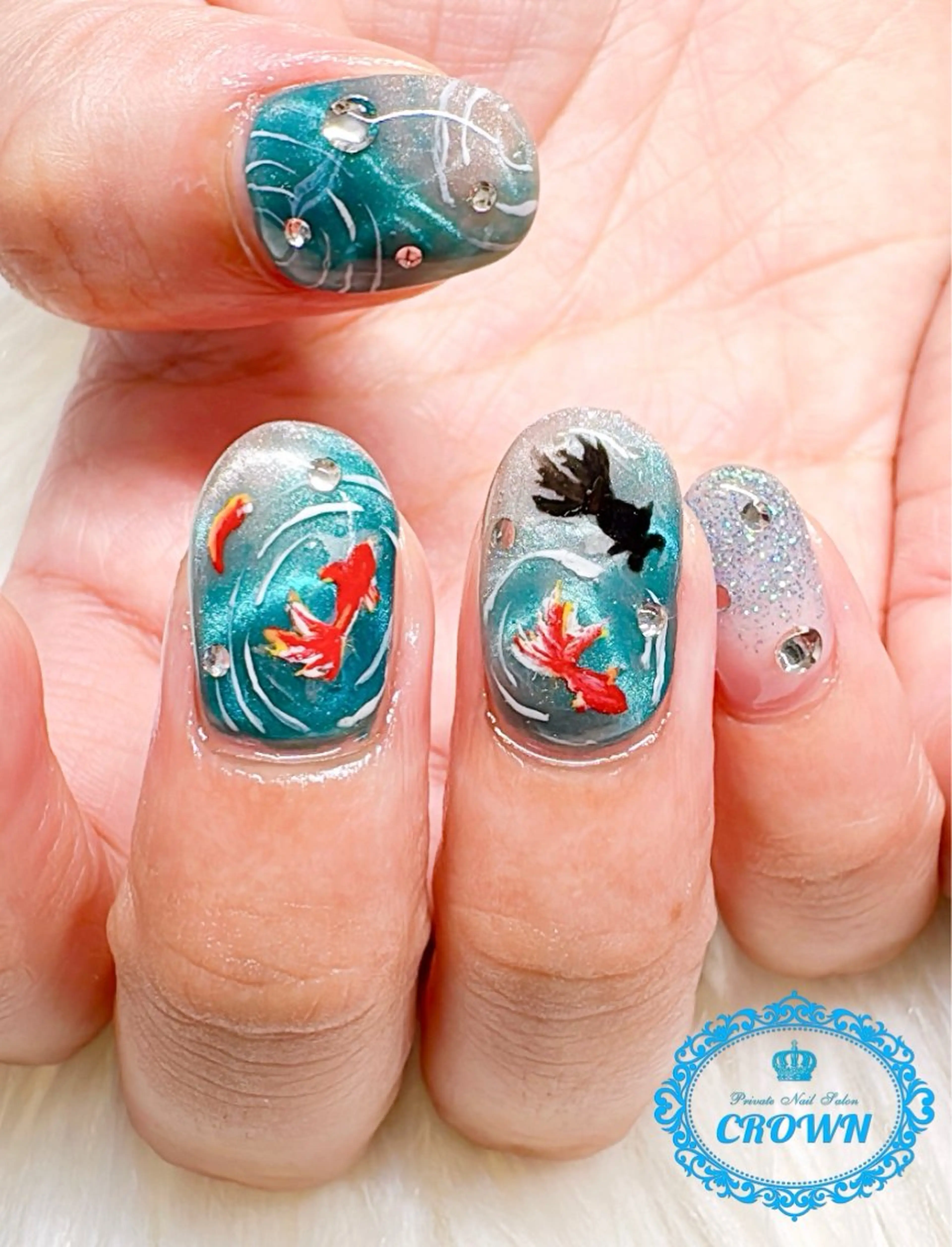 ネイル CROWN プライベートサロンのネイルデザイン
