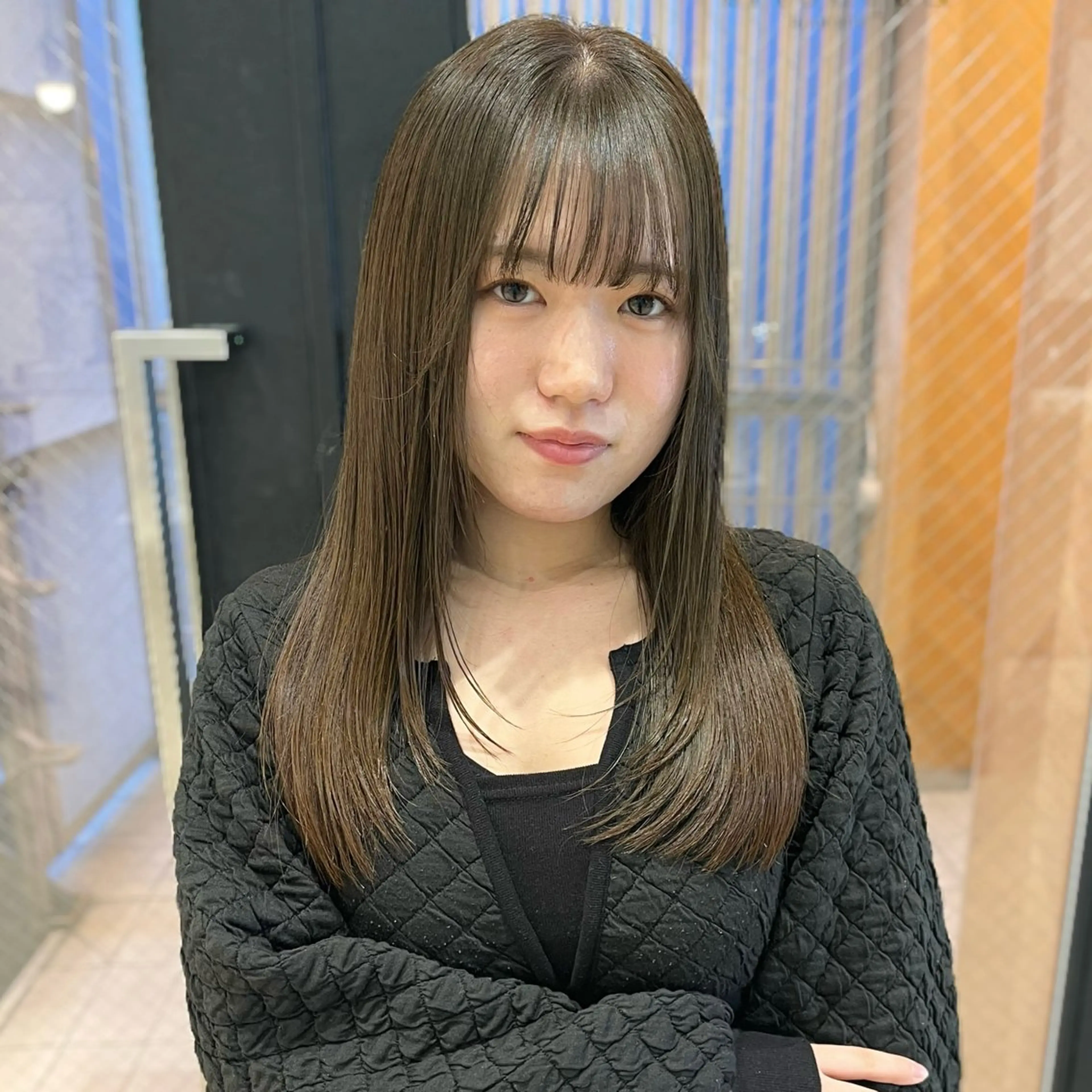 ロング カラー ベージュカラー ブリーチ 透明感カラー ブリーチなしカラー オリーブベージュ MEI🎀つやカラー 🎀レイヤー🎀渋谷のヘアスタイル
