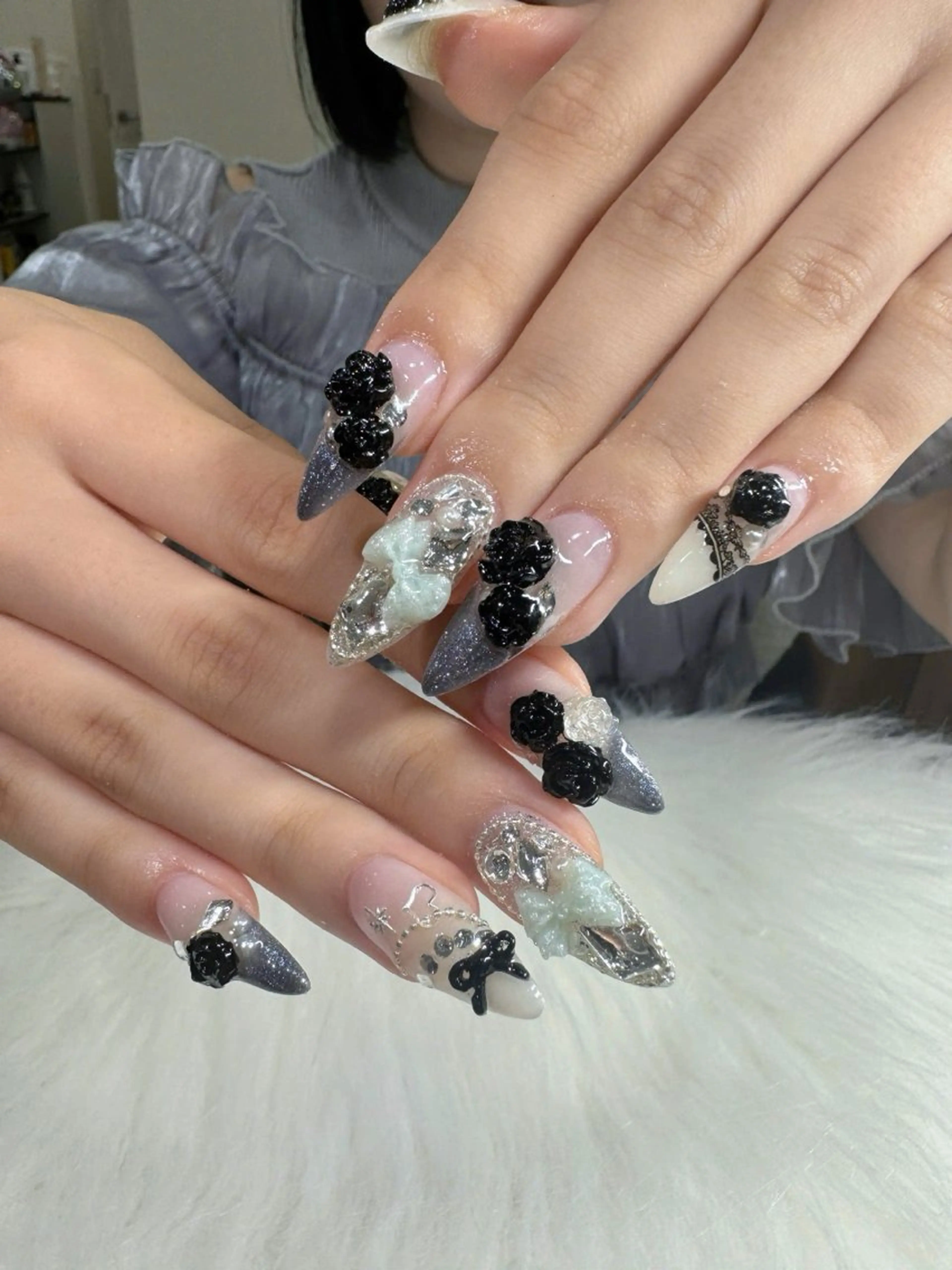 ネイル マグネットネイル ネイルチップ ハンドネイル NAILS BAR SHINJUKUのネイルデザイン