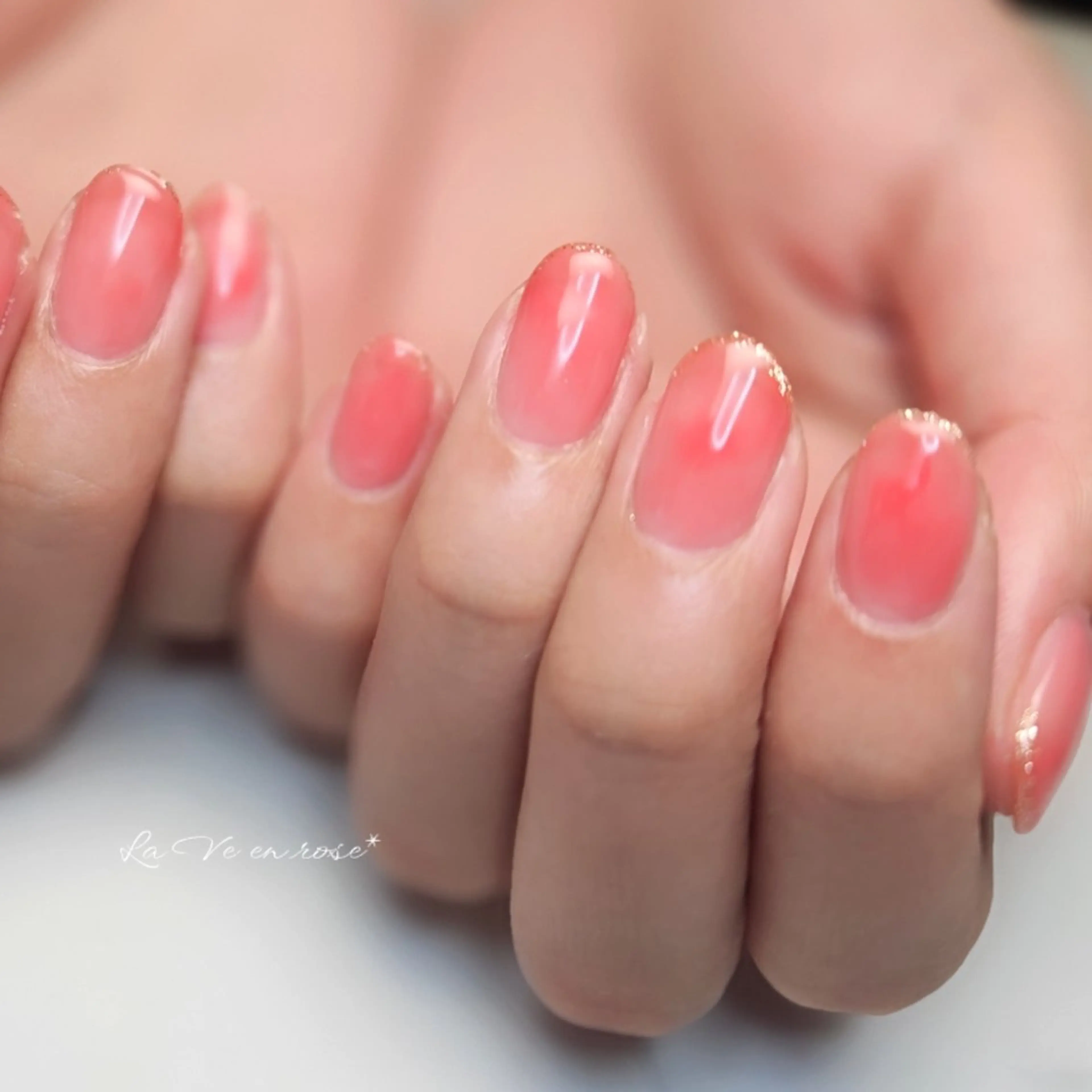 ネイル ラヴィアン ローズのネイルデザイン