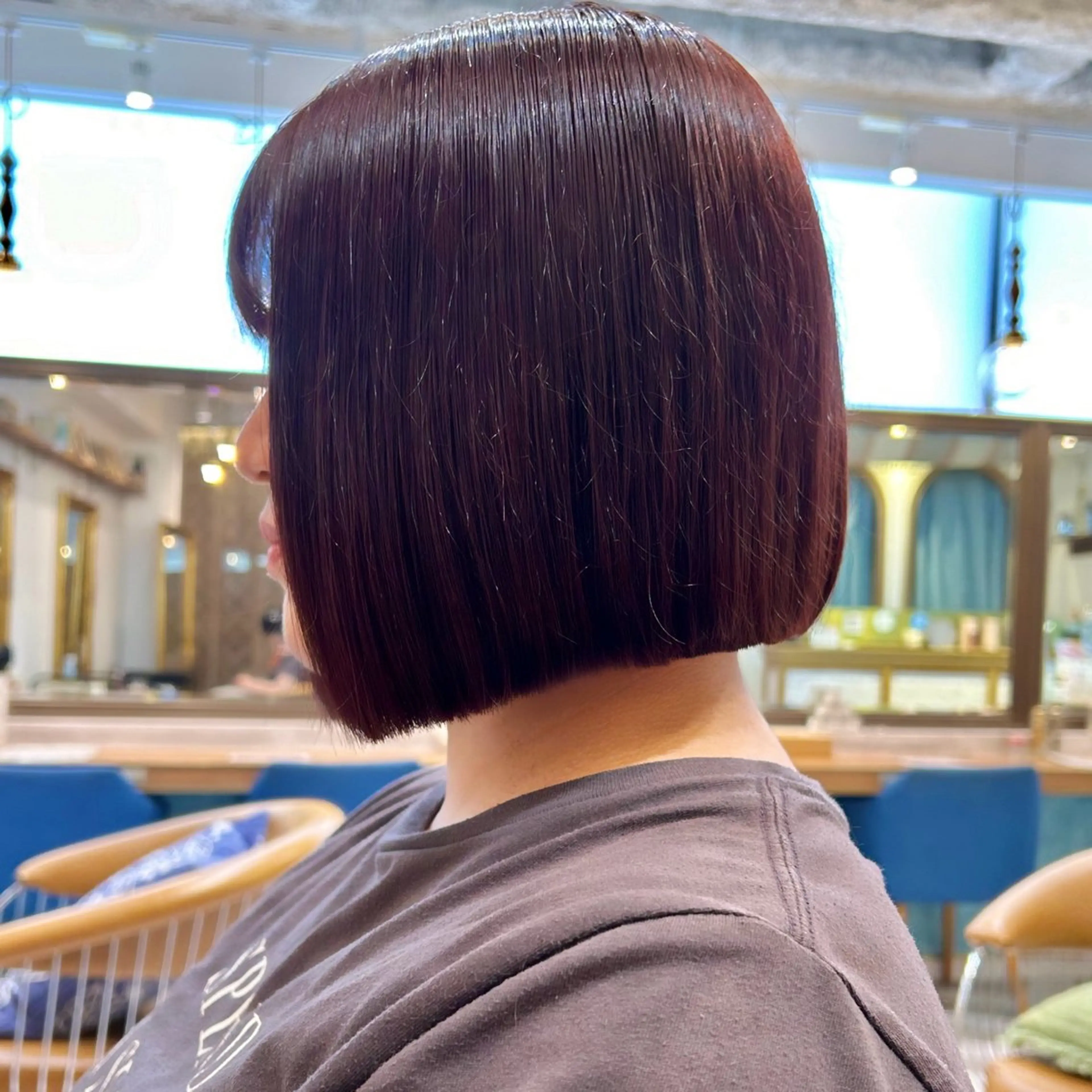 ミディアム カラー ブリーチ 透明感カラー ダブルカラー ブリーチなしカラー ピンクカラー カット ヘアカラー トリートメント 髪質改善【縮毛矯正】 美髪ボブを量産する人のヘアスタイル