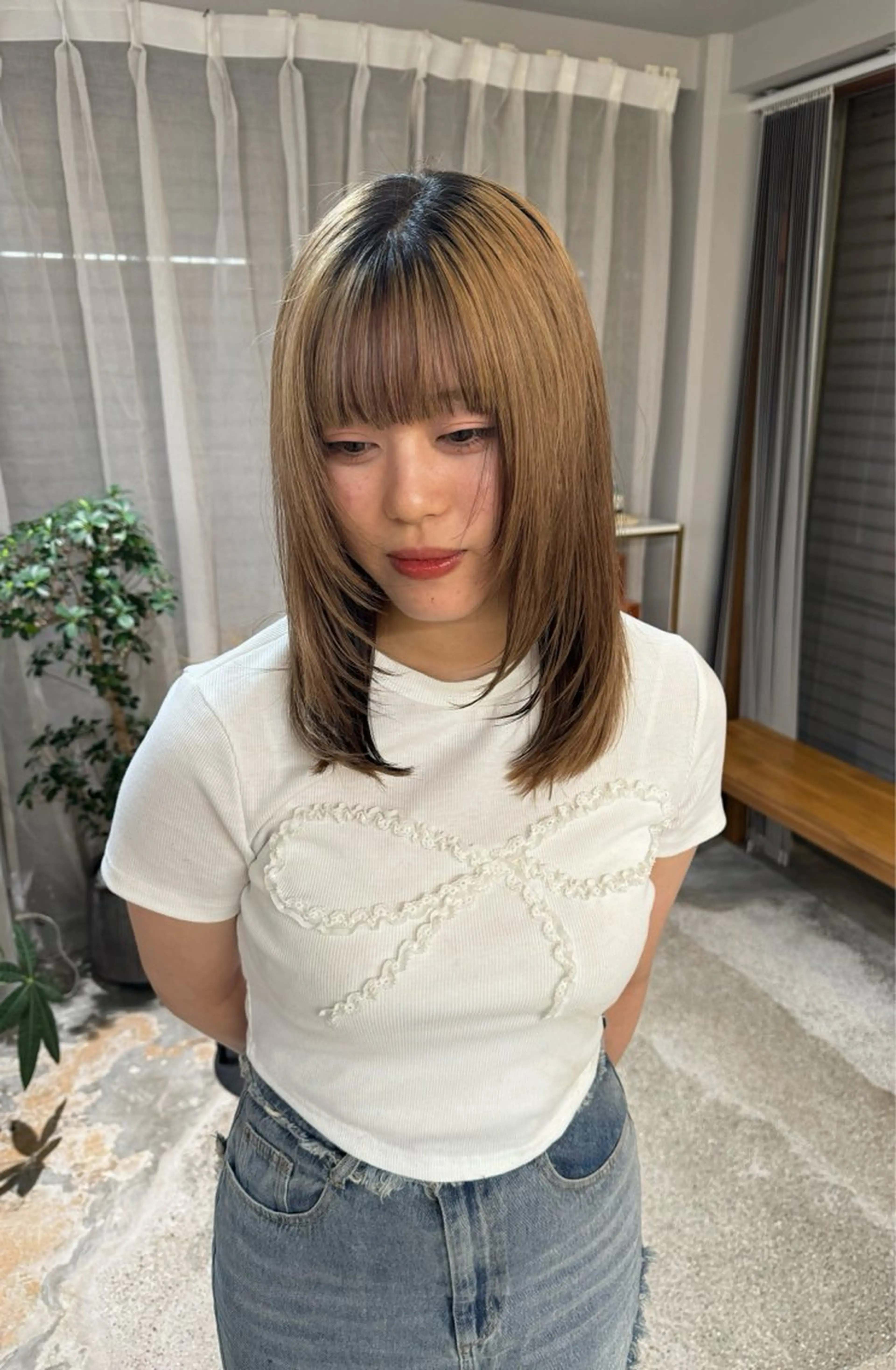 カラー まえだ にちかのヘアスタイル