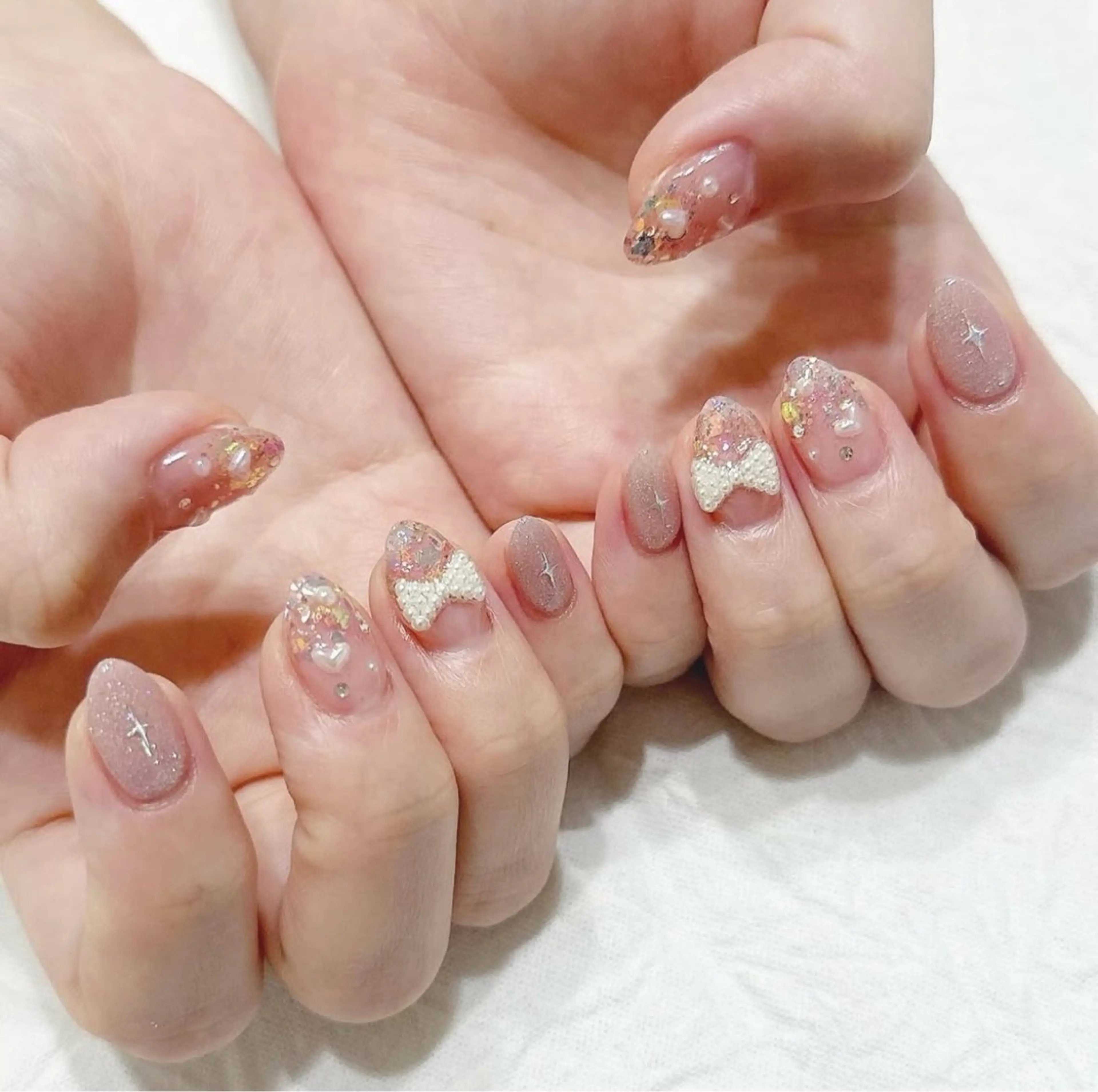 ネイル オーロラネイル ハート ハンドネイル peaberry nailのネイルデザイン