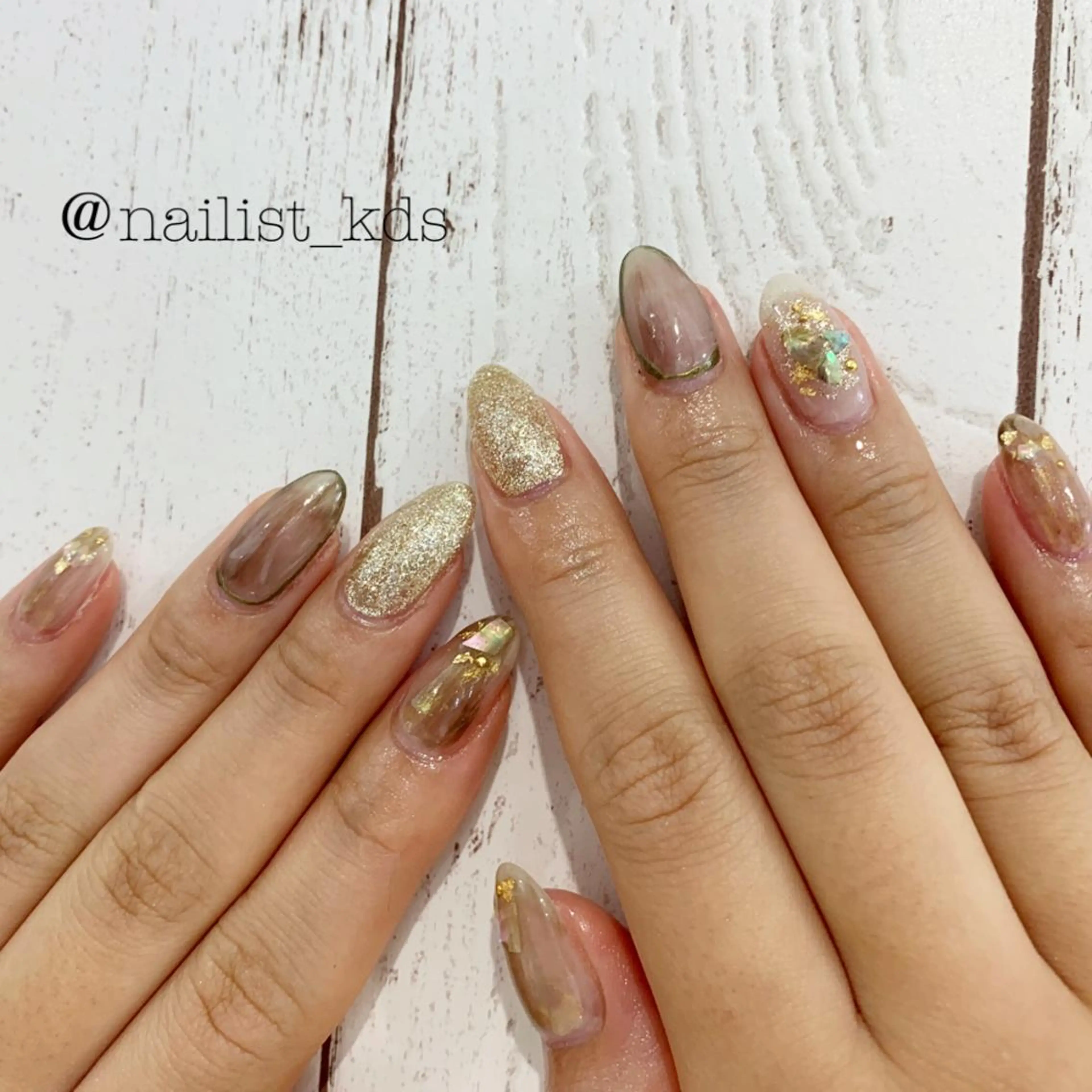 ネイル ハンドネイル sode shioriのネイルデザイン