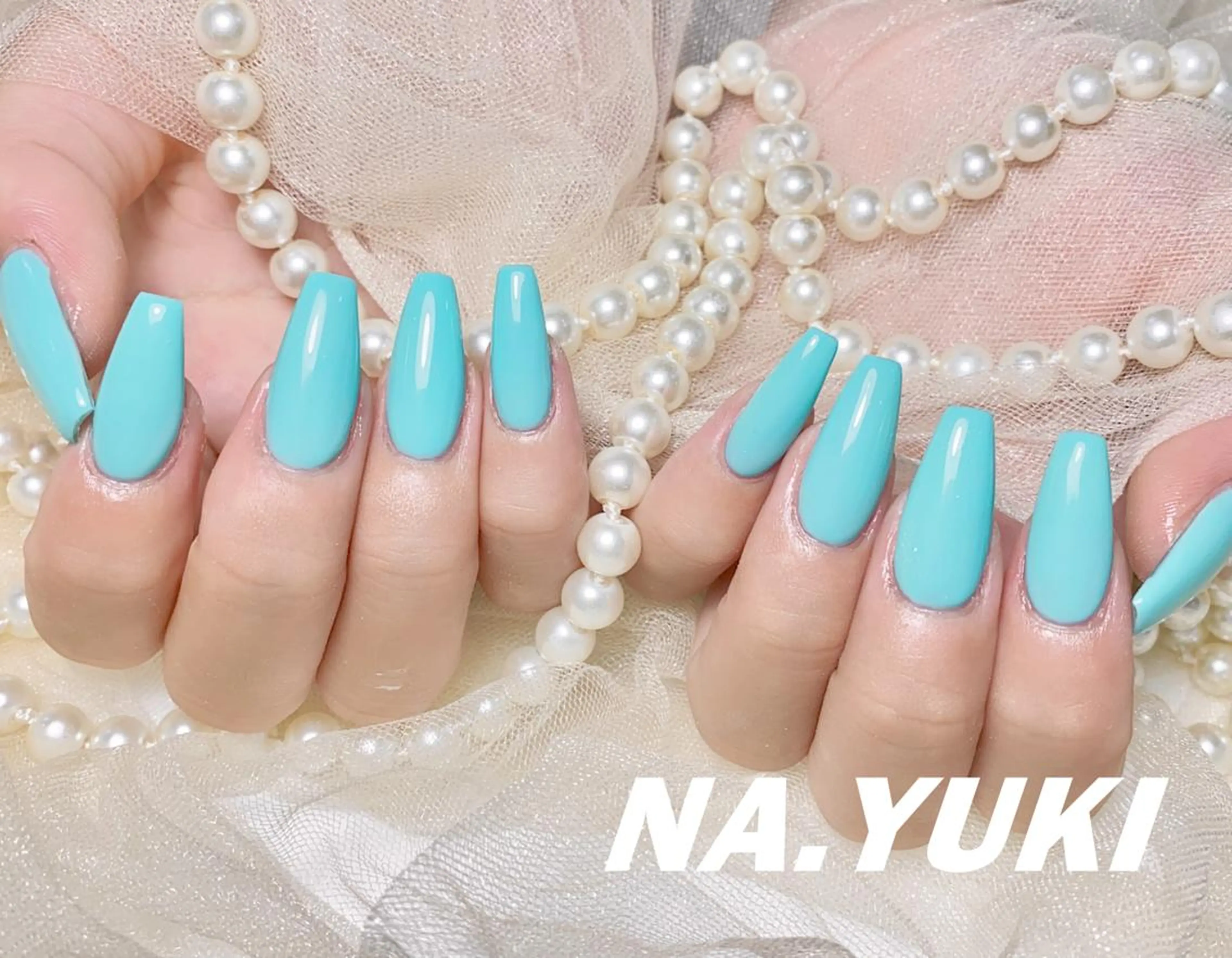 オフなしチップ長さだし+ワンカラー／ラメグラ6500(ジェルオフ+500円)の写真