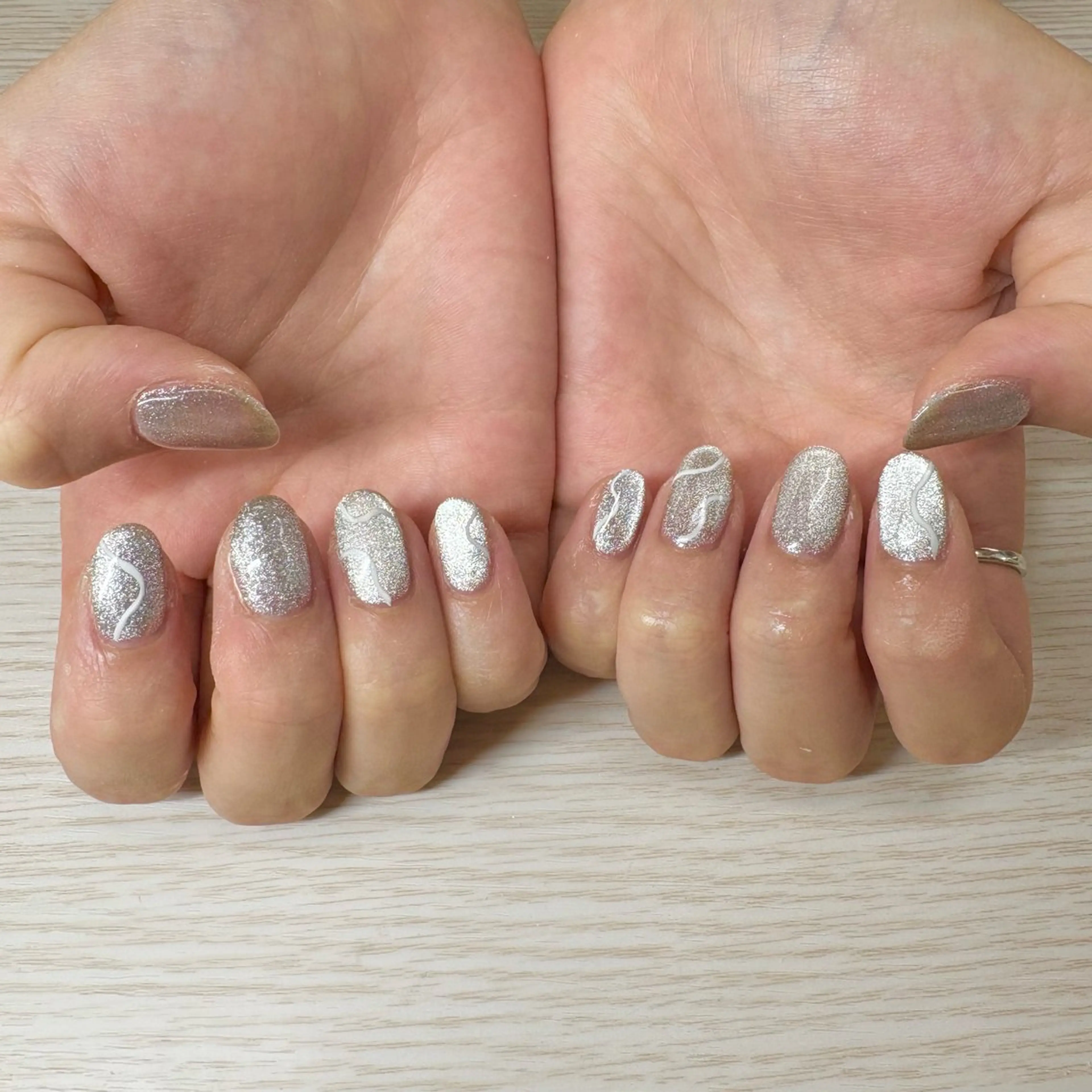 ネイル TRU NAIL大船店所属・TRU かつらのネイルデザイン