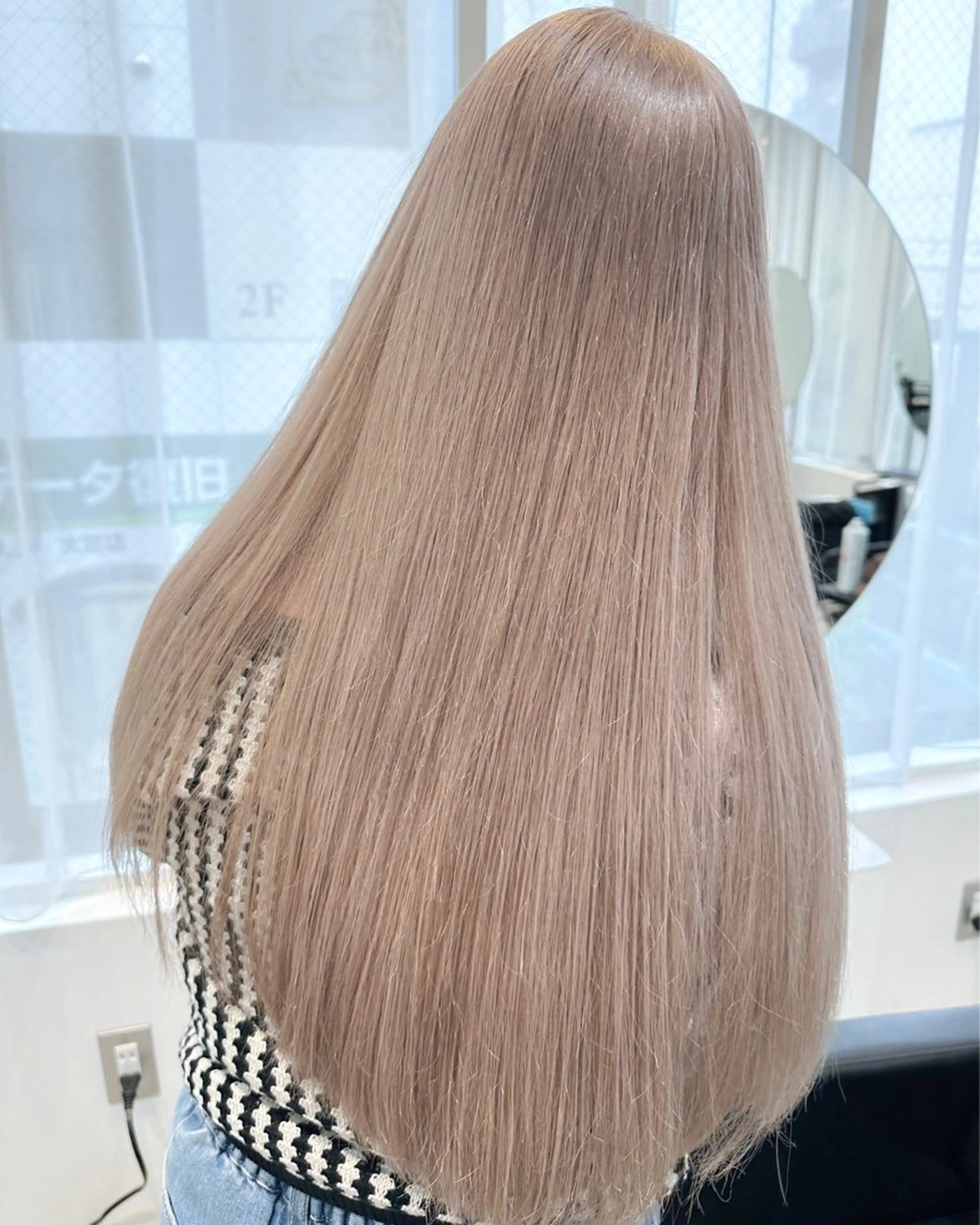 ロング カラー カット ヘアカラー トリートメント 艶髪ブリーチ 永井竜也のヘアスタイル