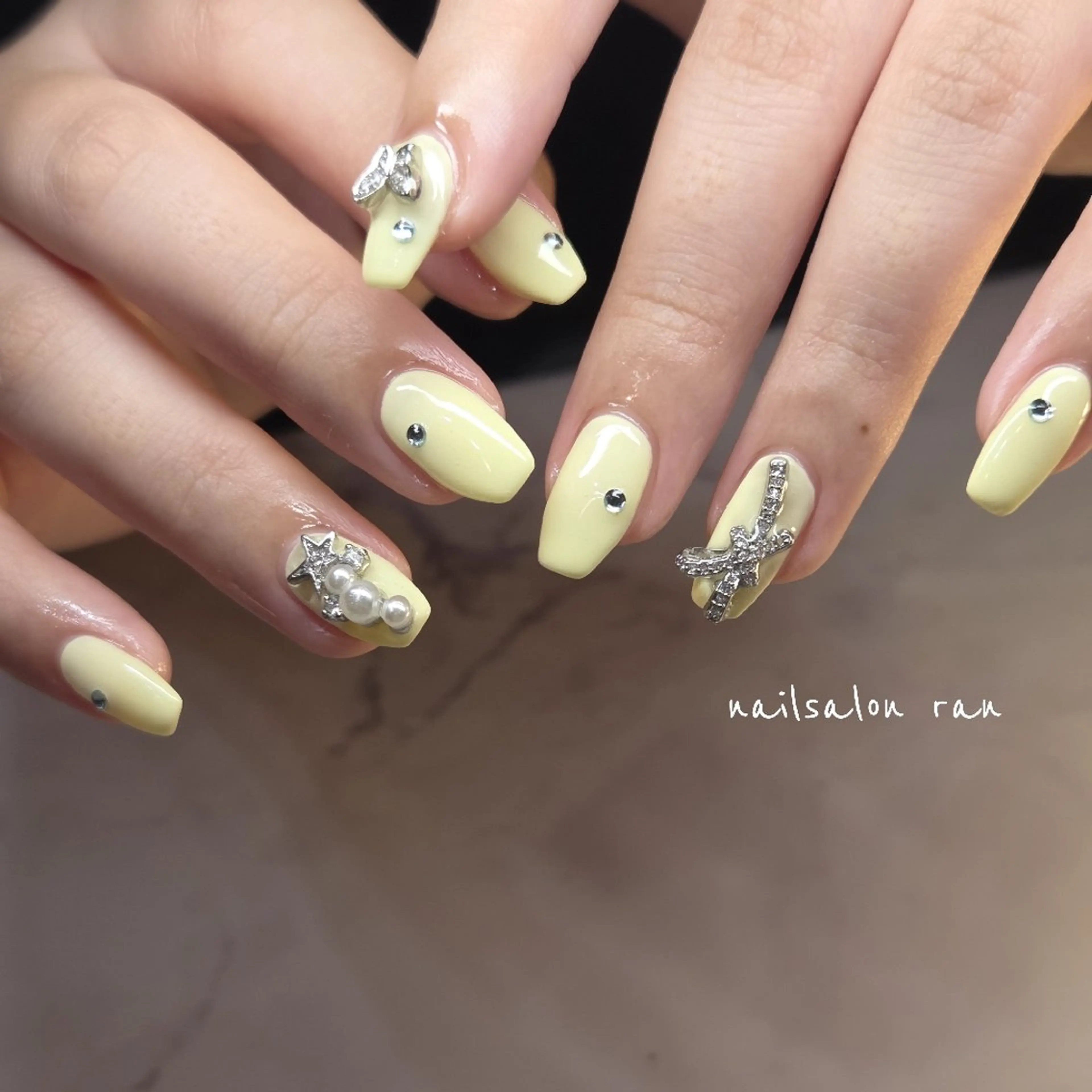 ネイル ハンドネイル nailsalon ranのネイルデザイン