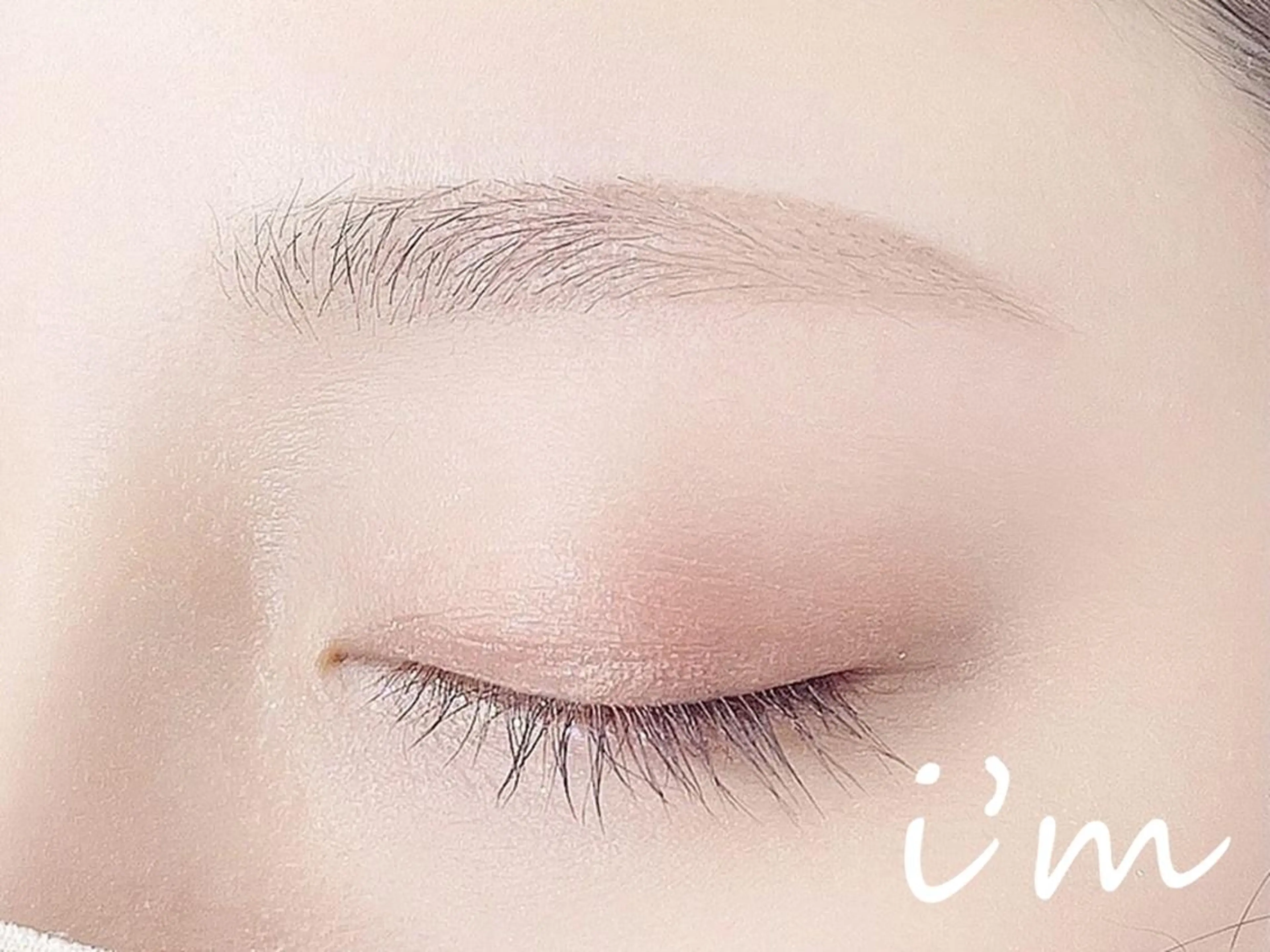 アイブロウ ワックス脱毛 眉カット その他(アイブロウ) 抜け感/ふんわり眉 Mimi🐈‍⬛の眉毛・アイブロウイメージ