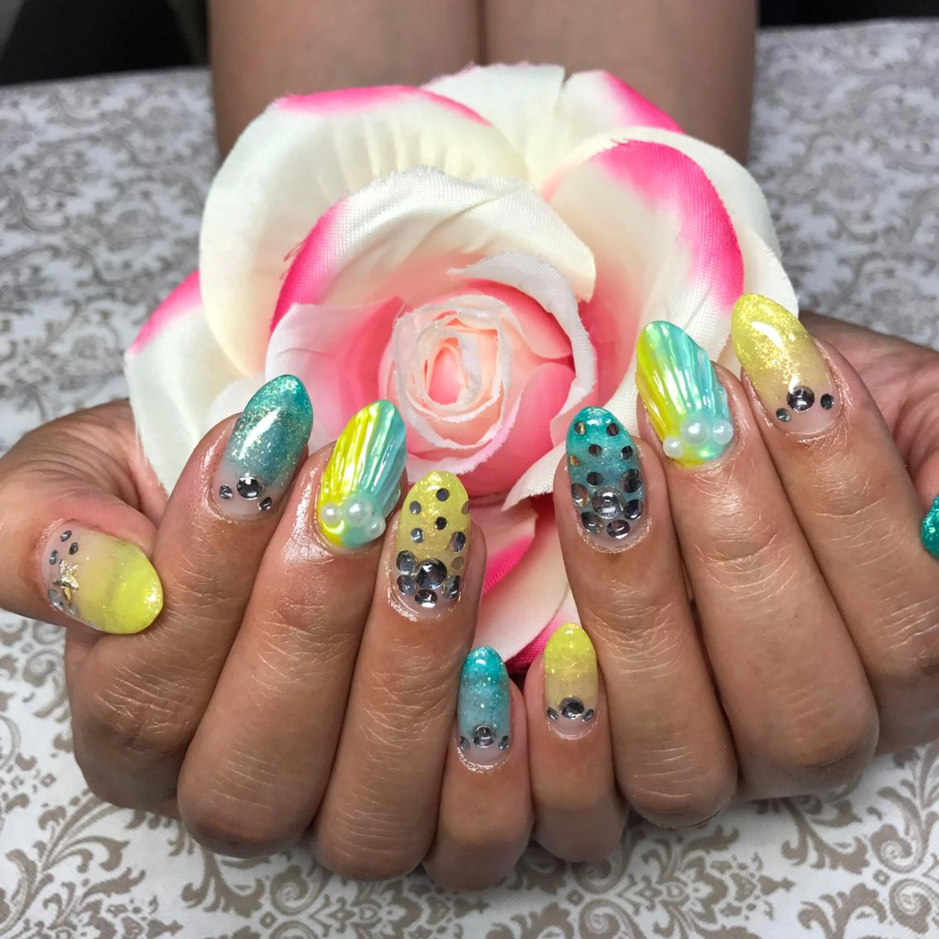 ネイル COCO+所属・COCO +のネイルデザイン