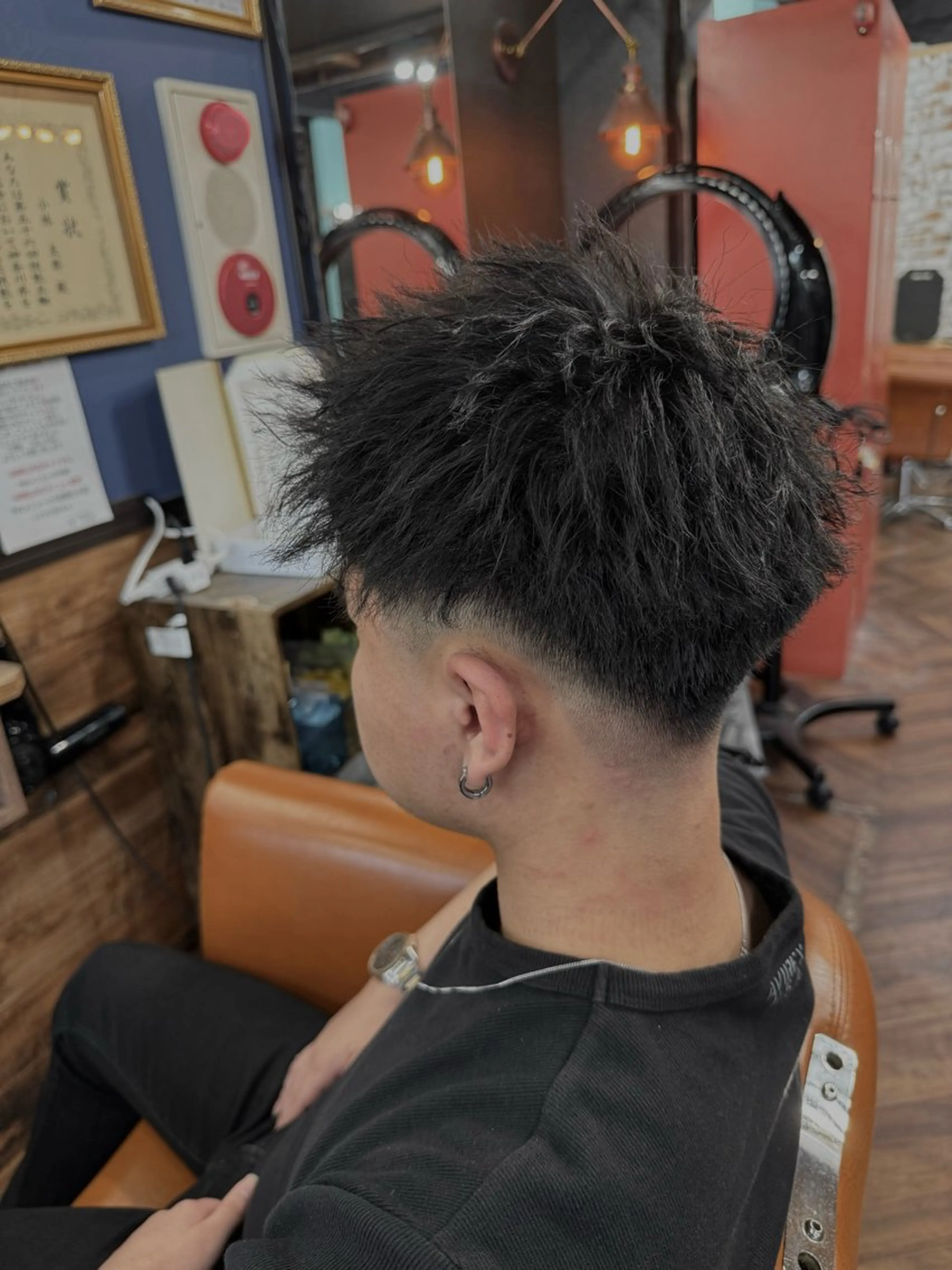 フェードカット+ツイストパーマの写真