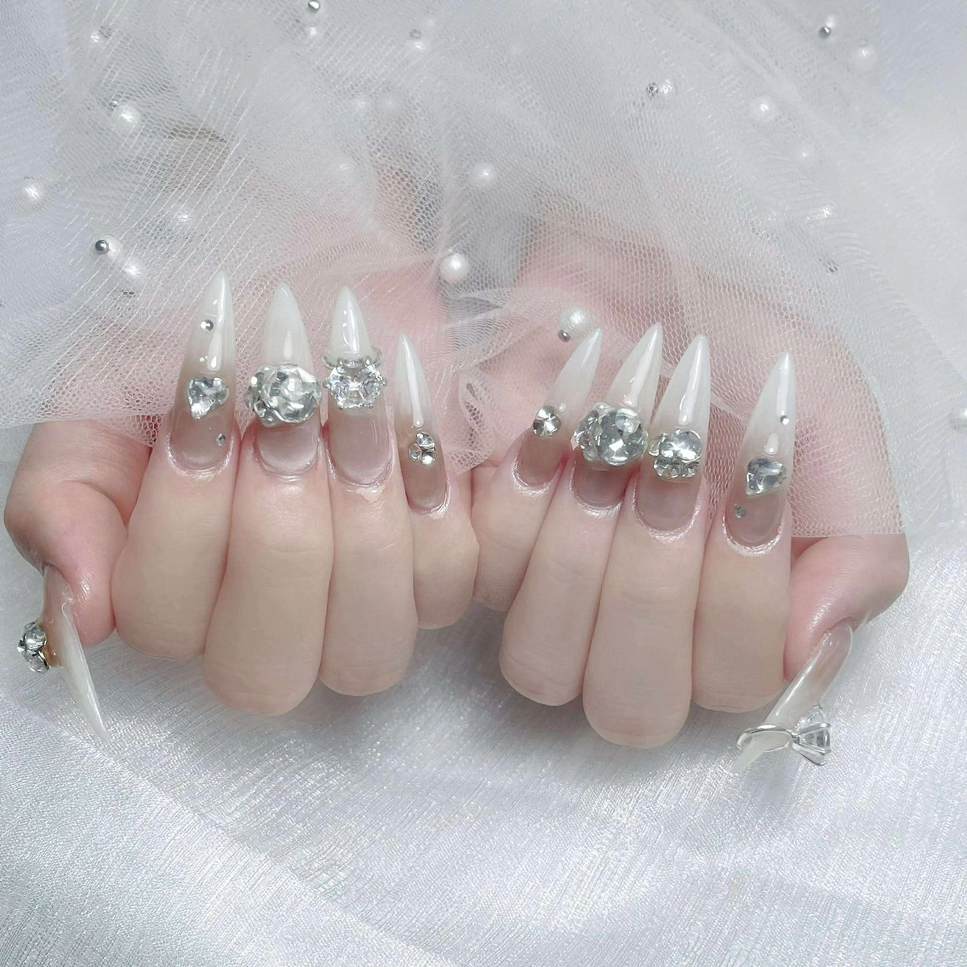 ネイル ハンドネイル ハンドケア Nova Nail Nambaのネイルデザイン