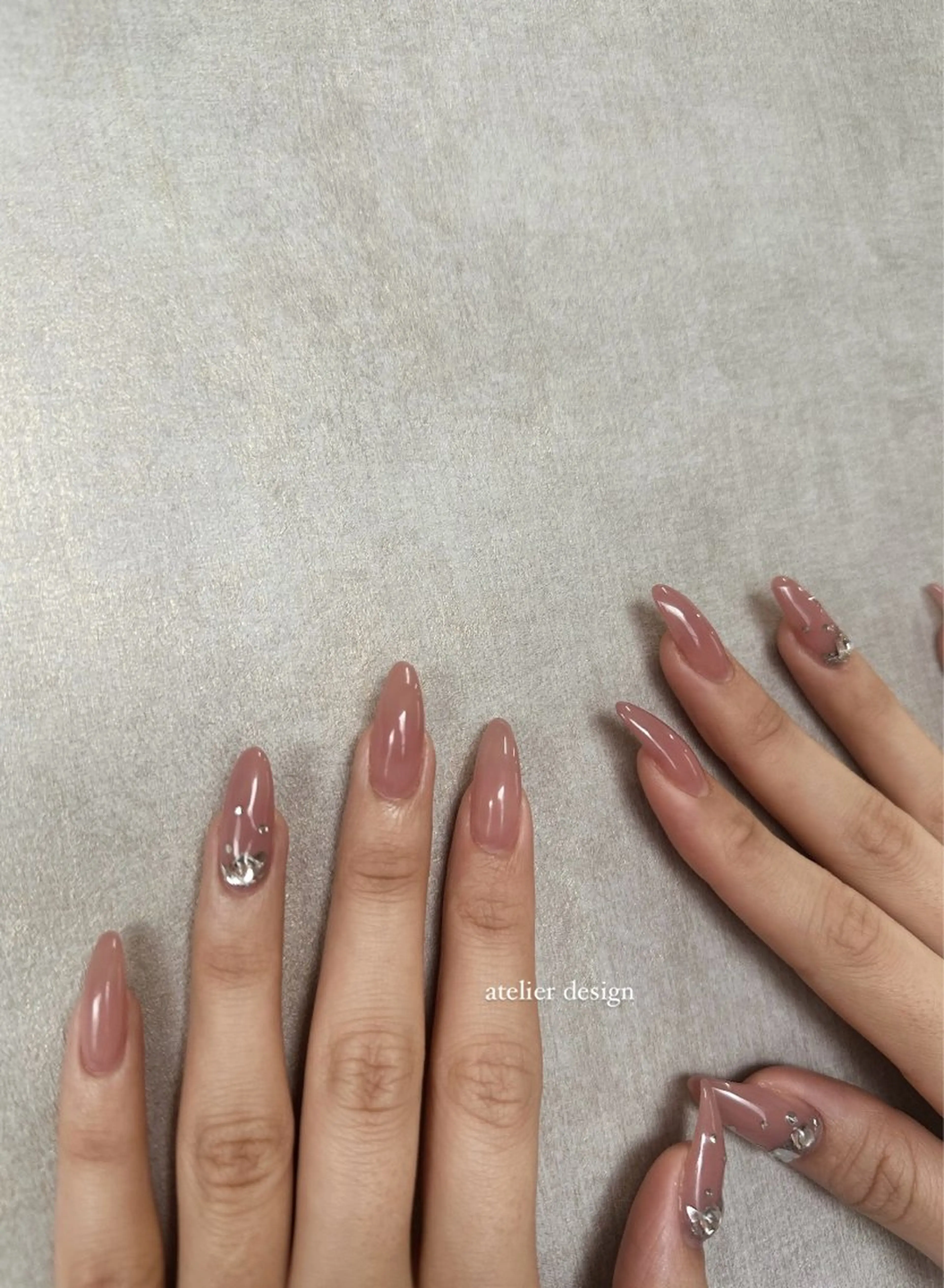 ネイル キラキラネイル ハンドネイル atelier design Amiのネイルデザイン