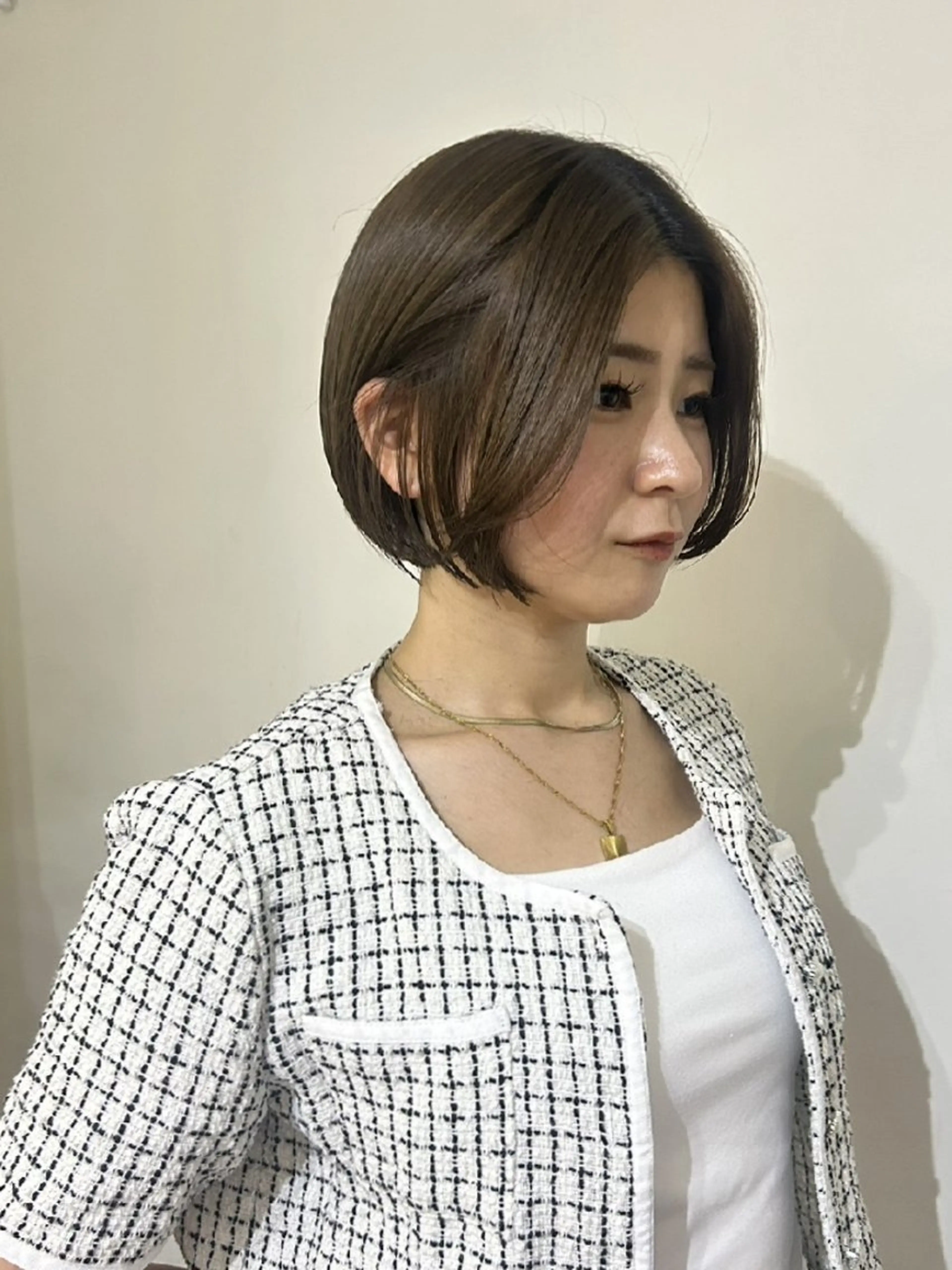 ショート ボブレイヤー ボブ レイヤーカット ヘアカラー 🌈扱いやすいボブ× ブリーチ🌈TAMEのヘアスタイル