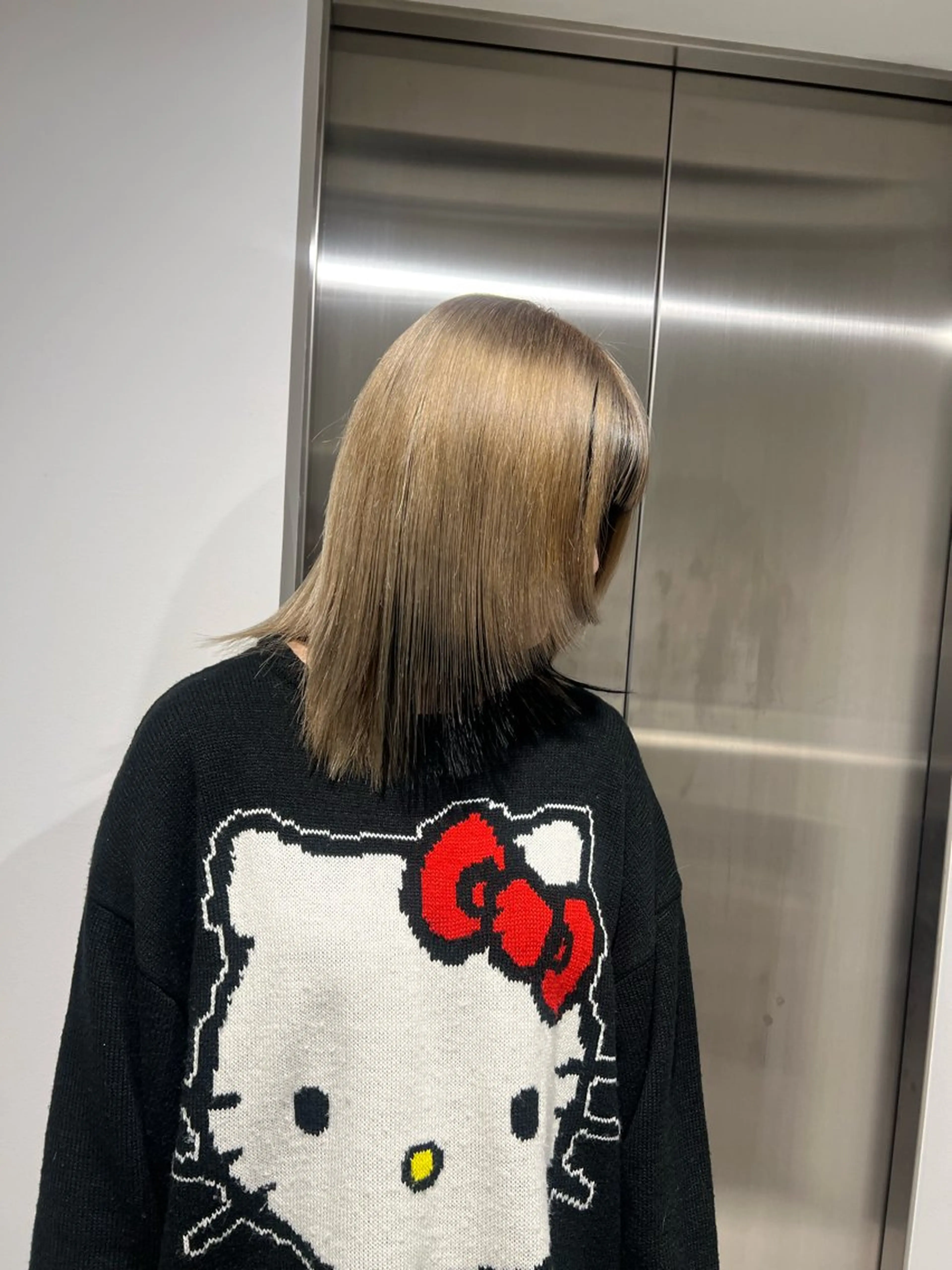 ミディアム カラー カット ヘアカラー トリートメント 色落ちまで可愛い 透明感🔅KANTAのヘアスタイル