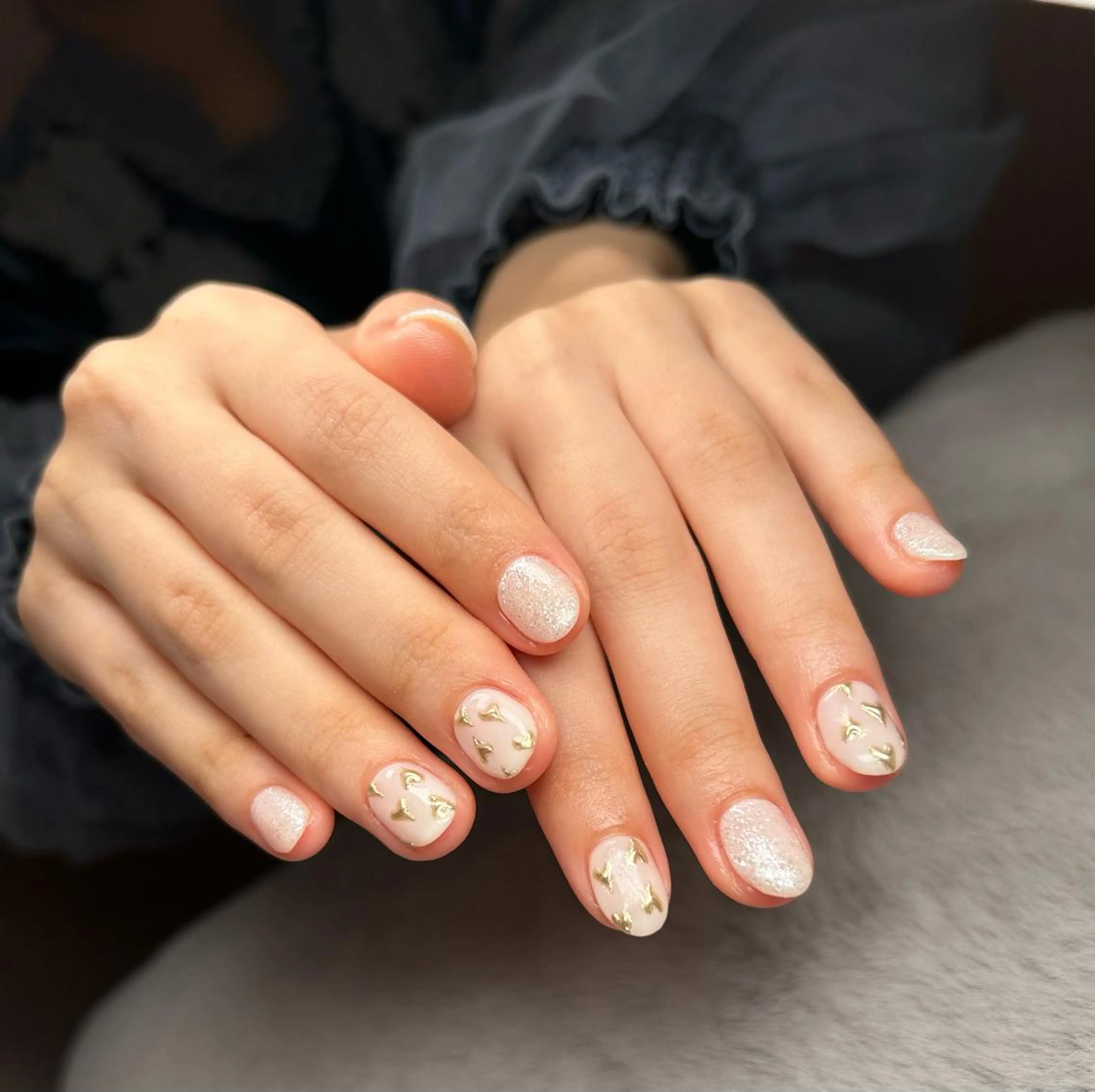 ネイル 長さ出し ゴールド ハート ラメ(グリッター) ワンカラーネイル Bianca 美浜店 masuのネイルデザイン