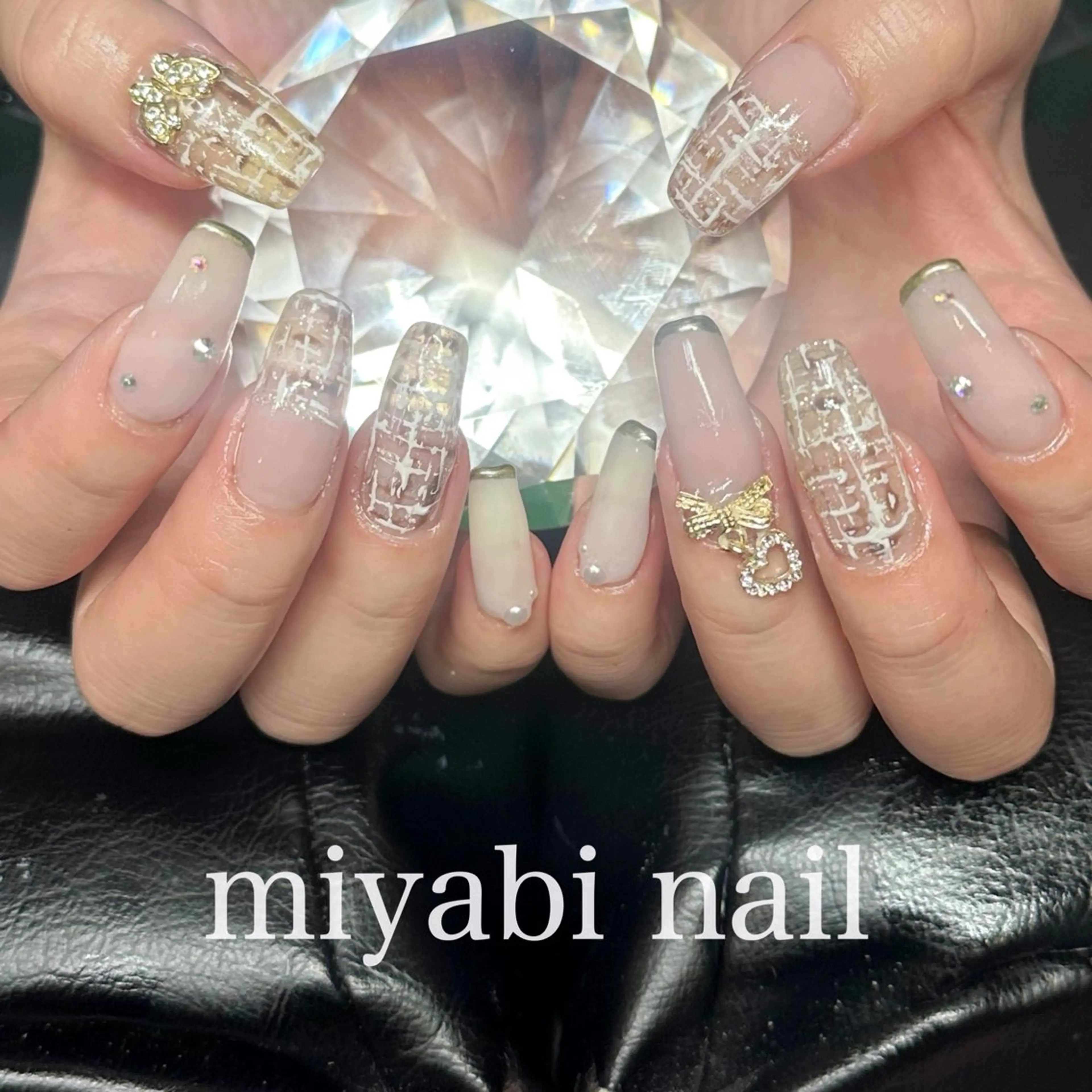 ネイル フラワーネイル フレンチネイル ジェルネイル ロングネイル 持ち込み ハンドネイル miyabi nail 桂川駅近くのネイルデザイン