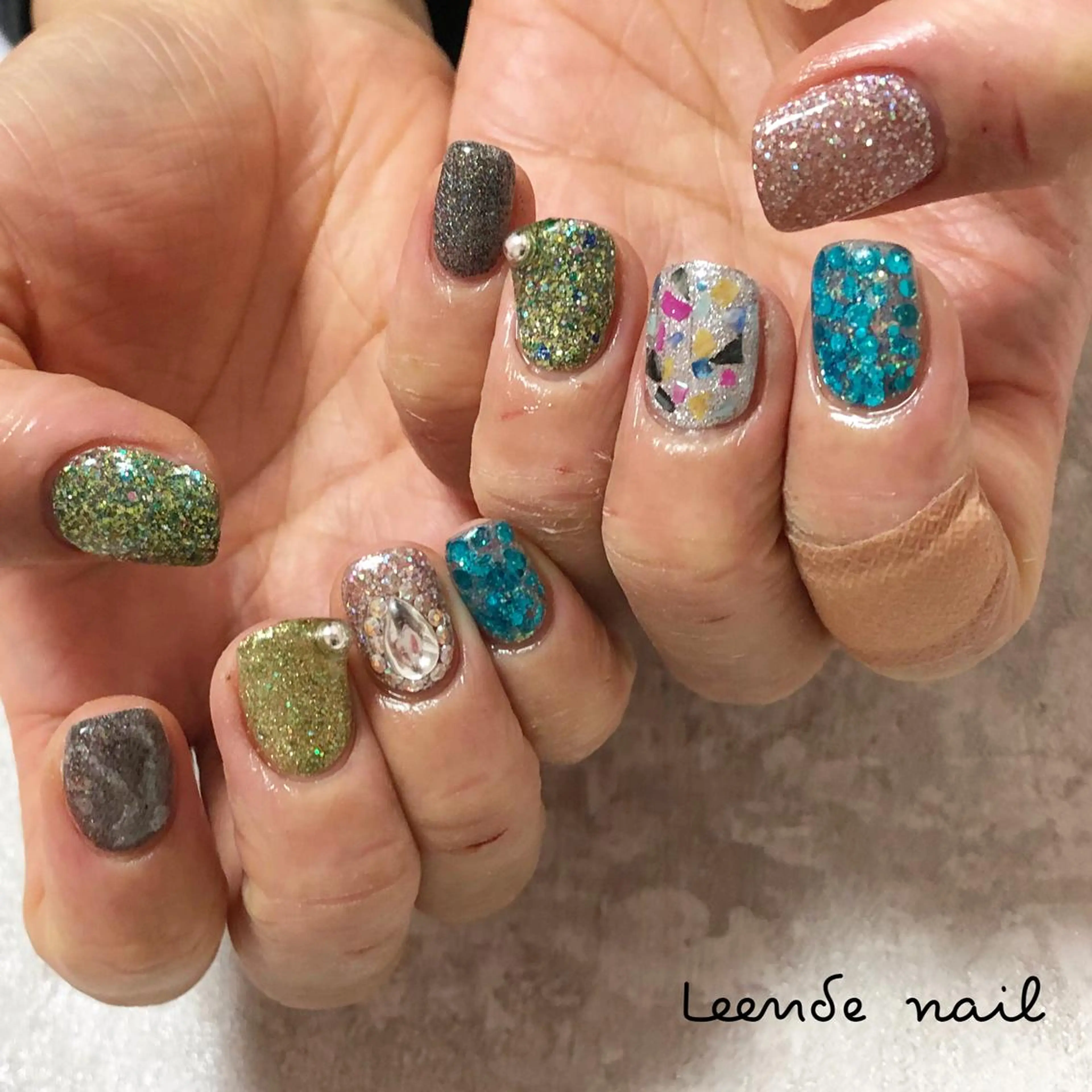 ネイル ハンドネイル Leendenail 【リエンダネイル】のネイルデザイン