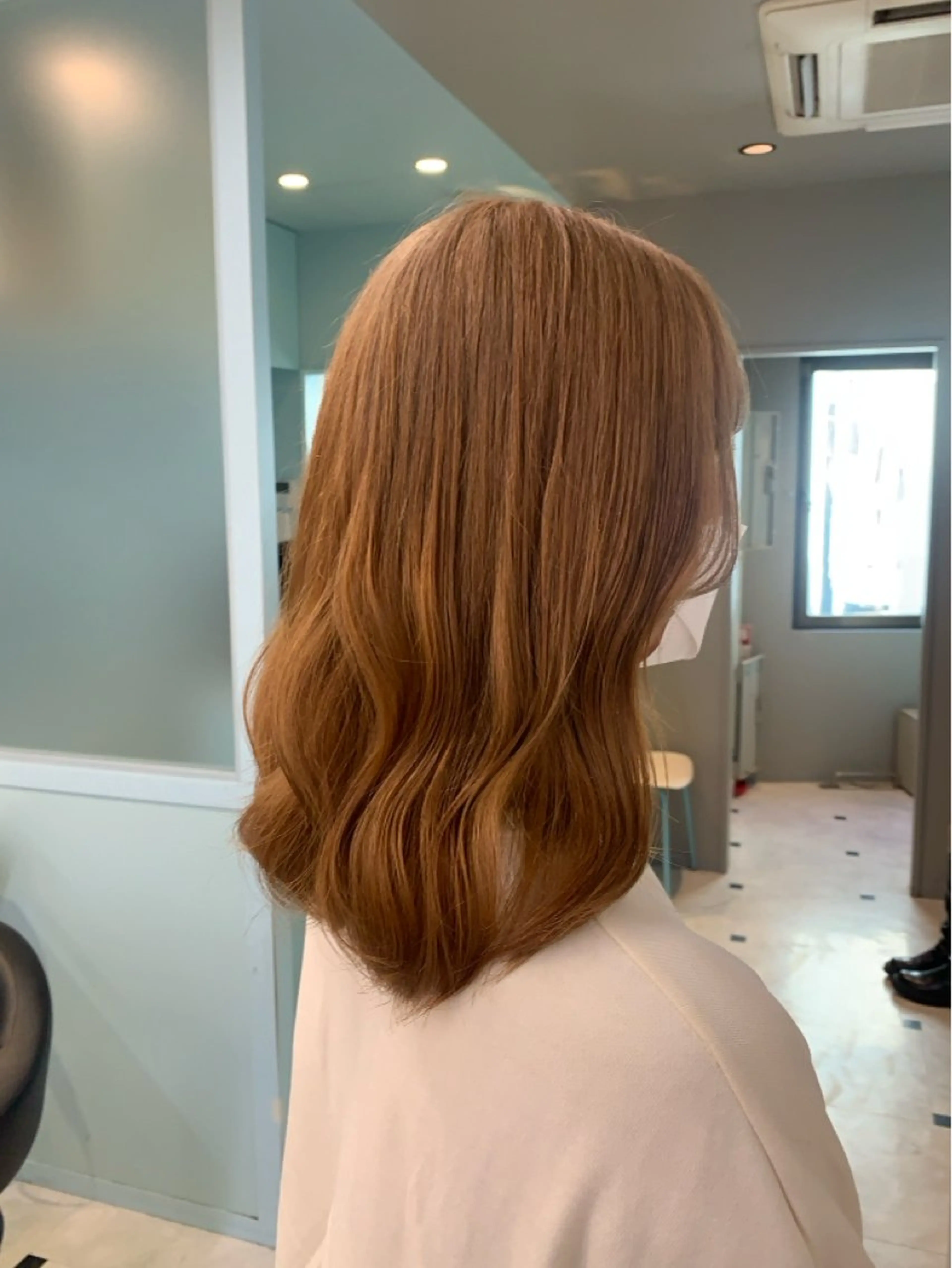 ミディアム カラー ヘアカラー トリートメント ナチュラルベージュ 🧸yuuna🧋のヘアスタイル