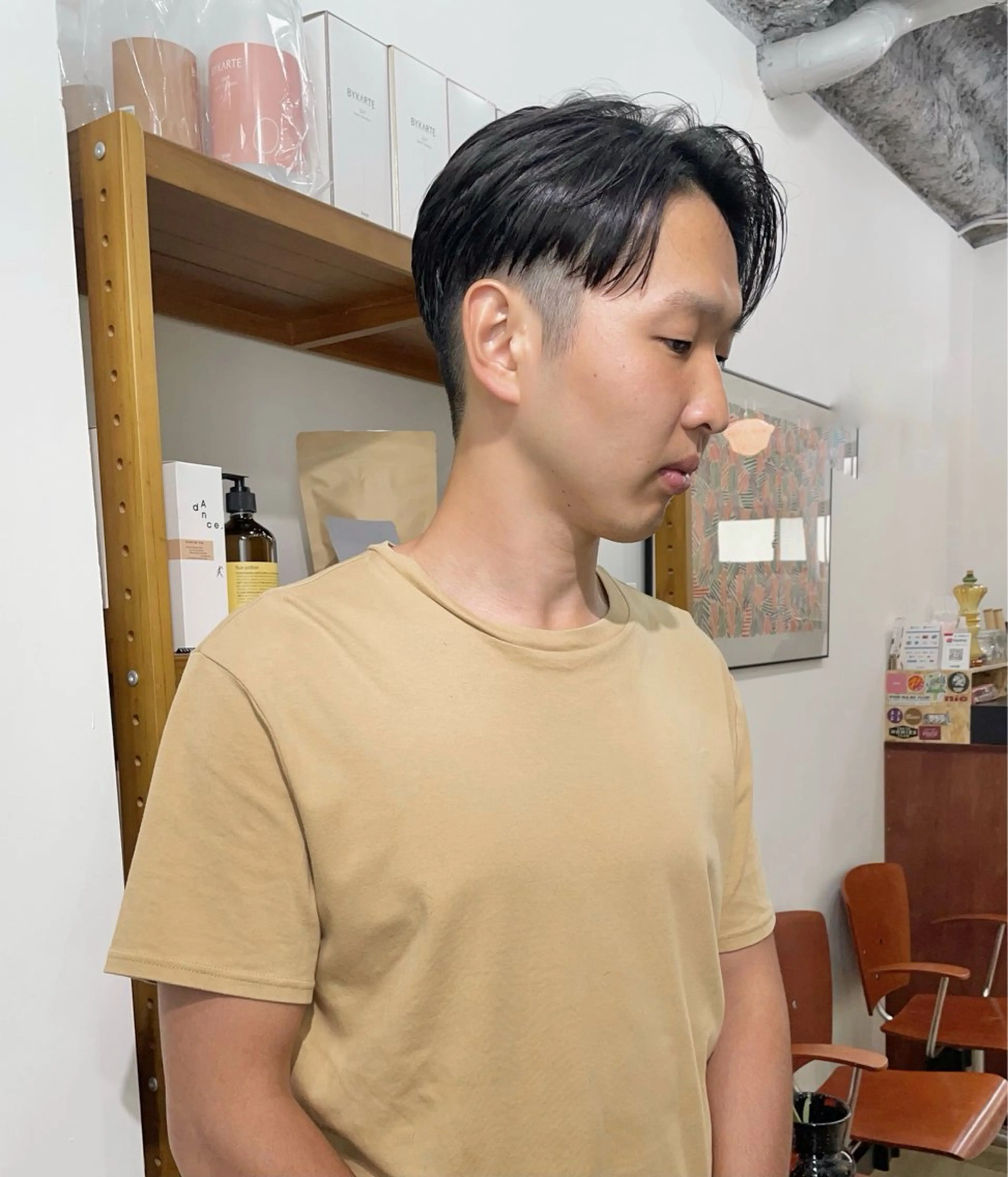 メンズ ツーブロック 刈り上げ カット purple所属・田邉 愛望のヘアスタイル