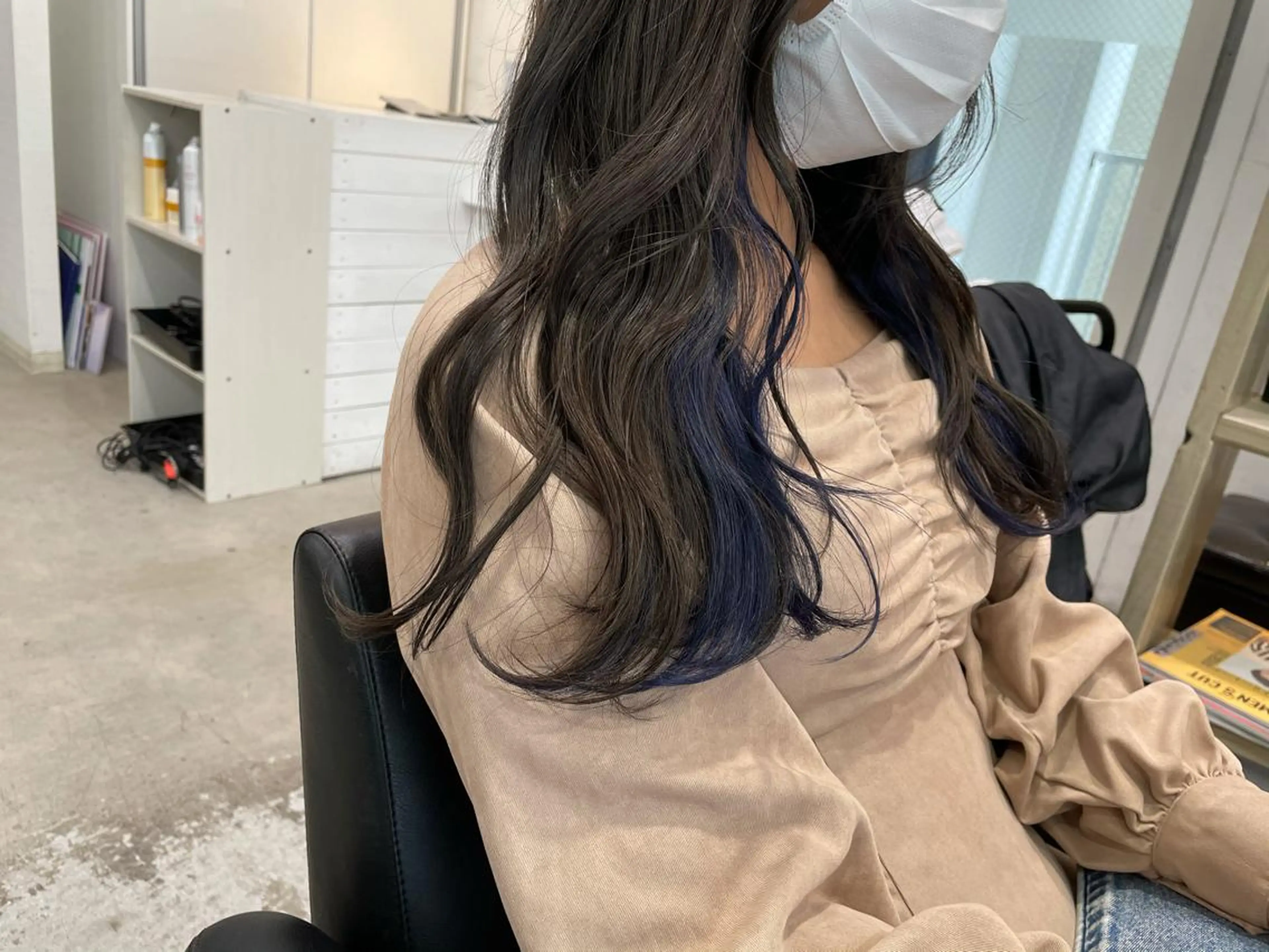 ロング カラー ブリーチ ケアブリーチ ケアカラー イルミナカラー ネイビーカラー タニ トモのヘアスタイル