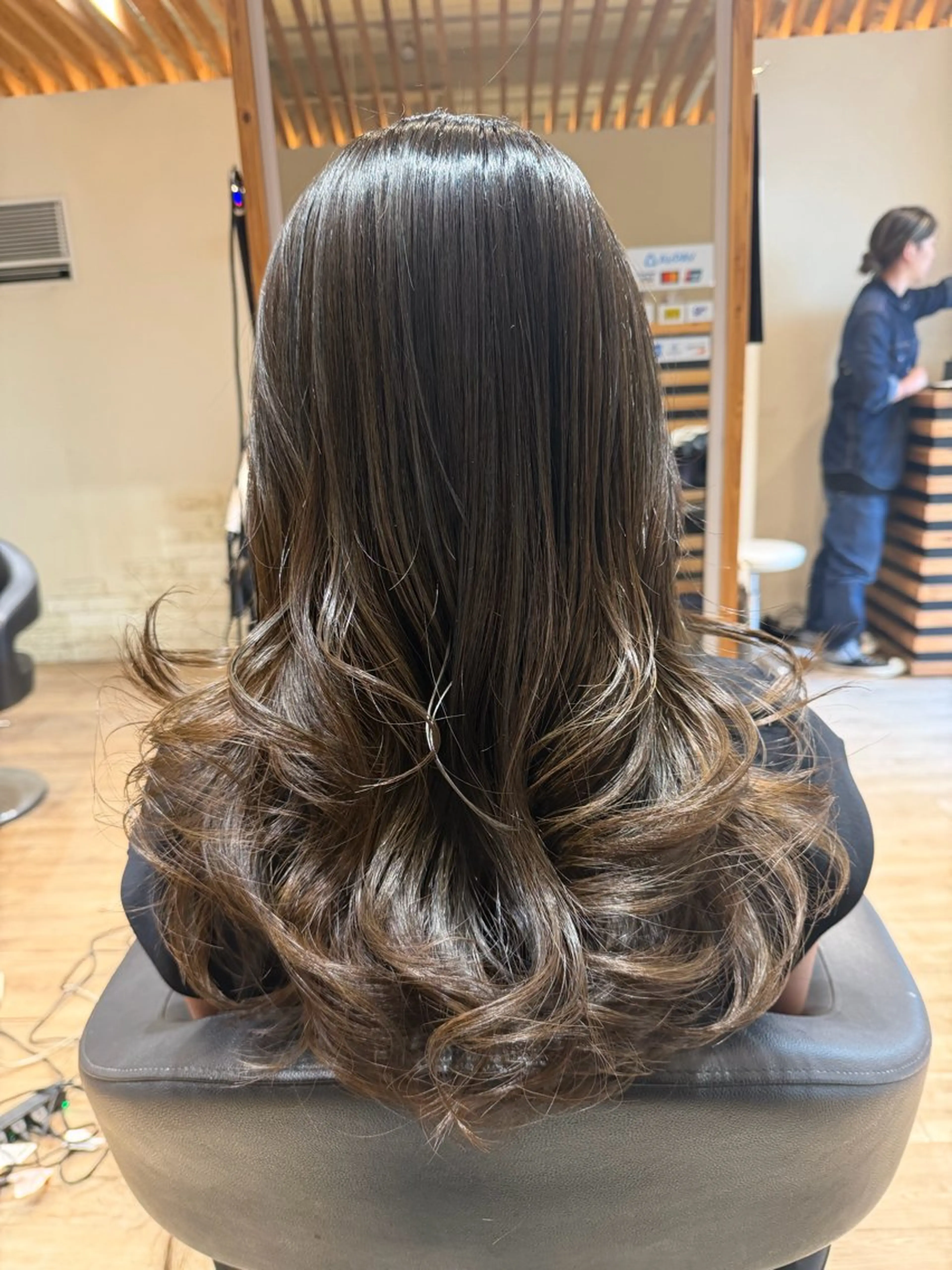 ロング カラー ヘアカラー 関口 友行のヘアスタイル
