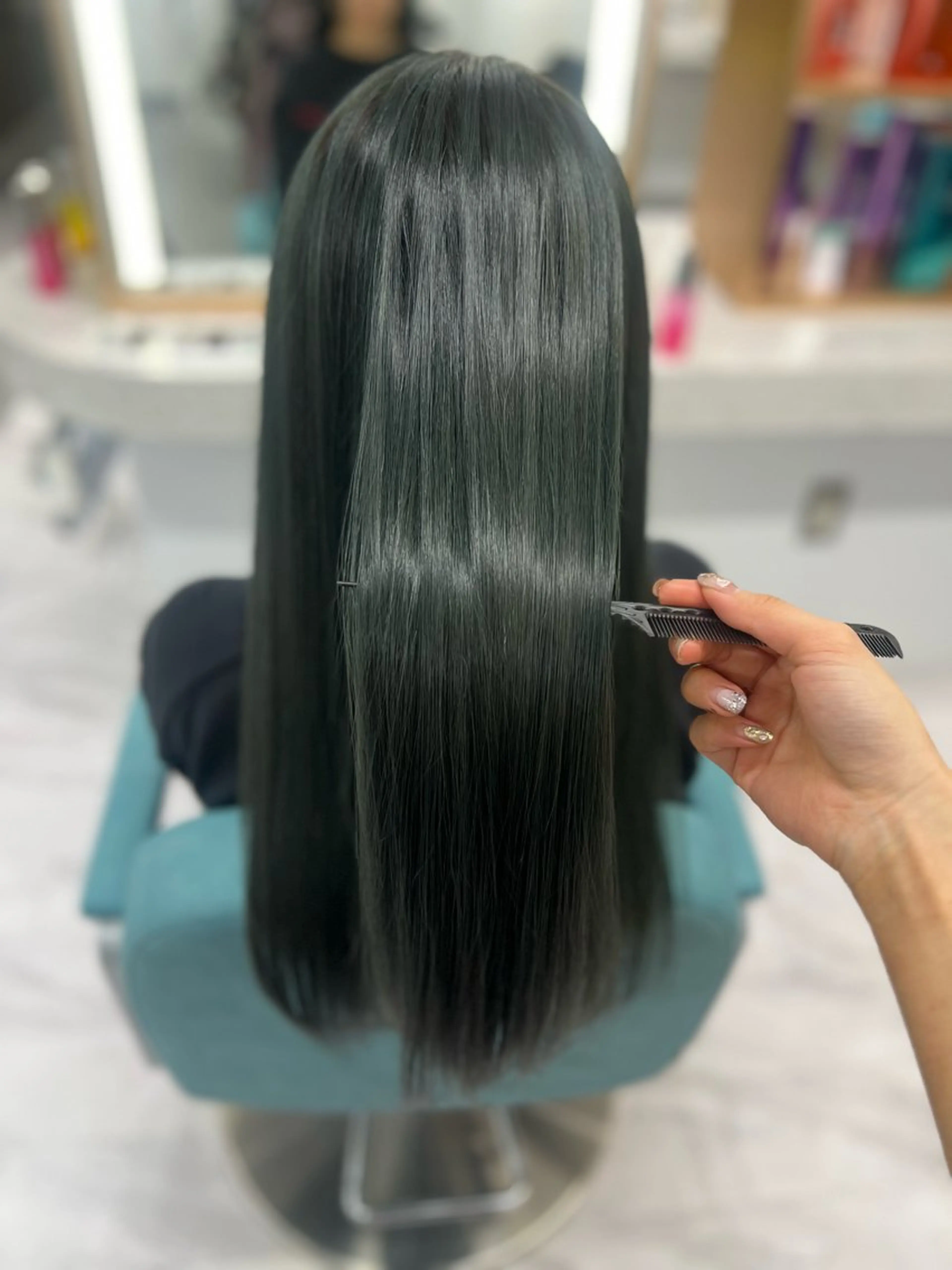 ロング カラー ヘアカラー Elsa the leap元町店所属・Elsa アヤカのヘアスタイル