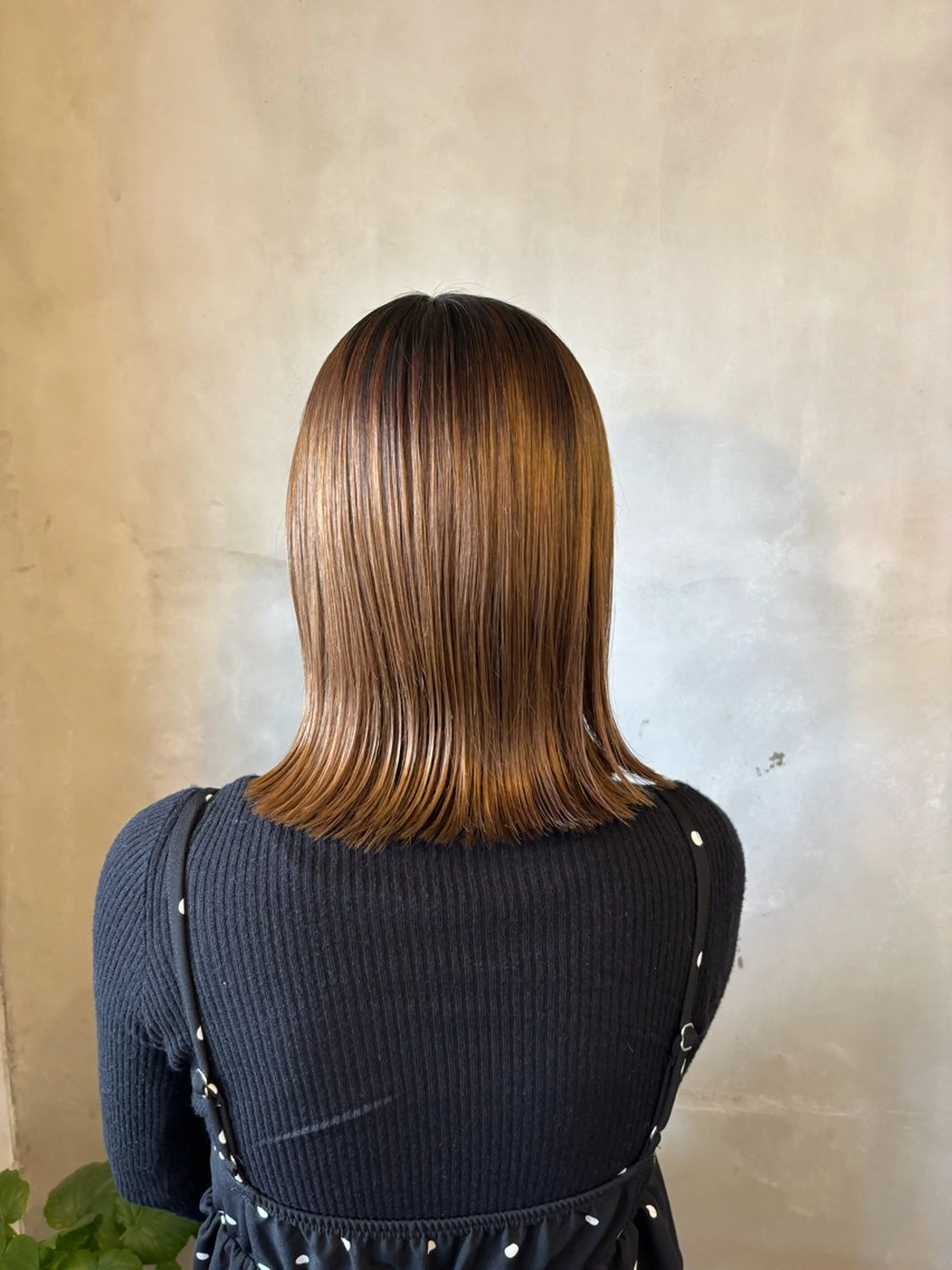 セミロング キシモト ハルカのヘアスタイル