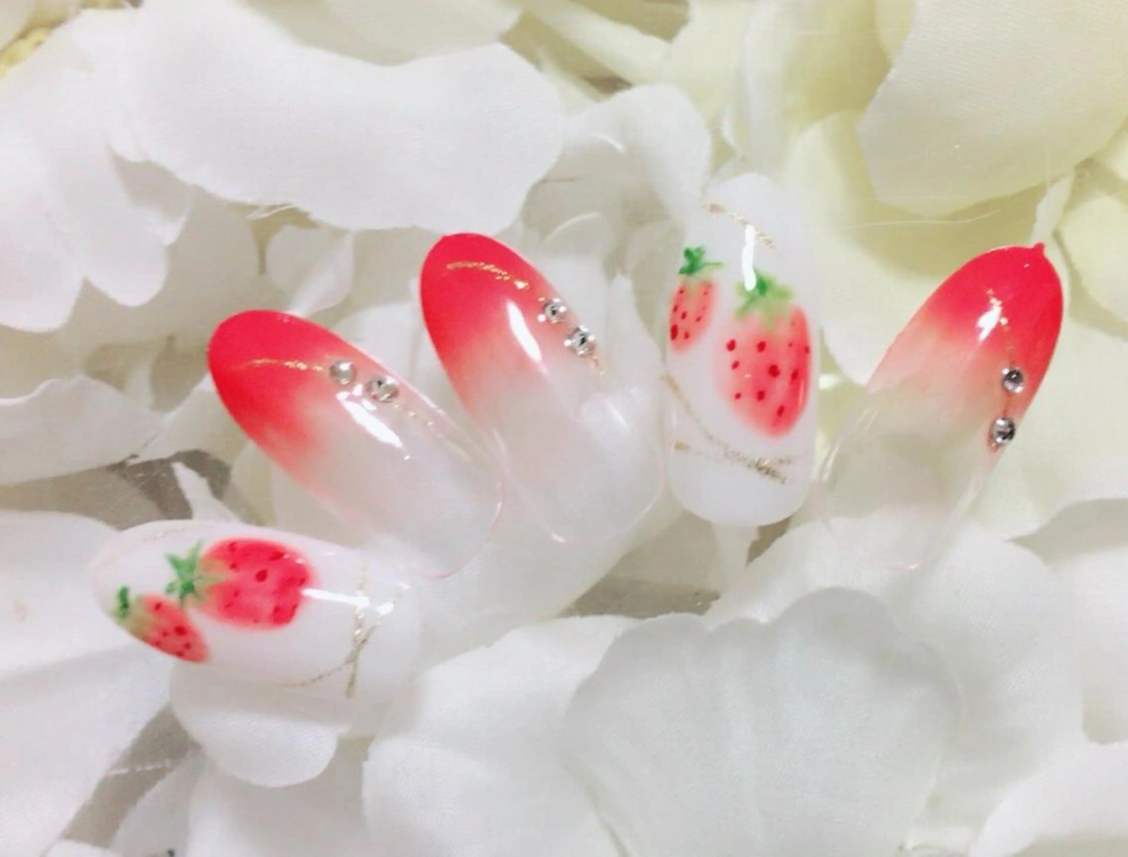 ミディアム Nail Salon .shunのネイルデザイン