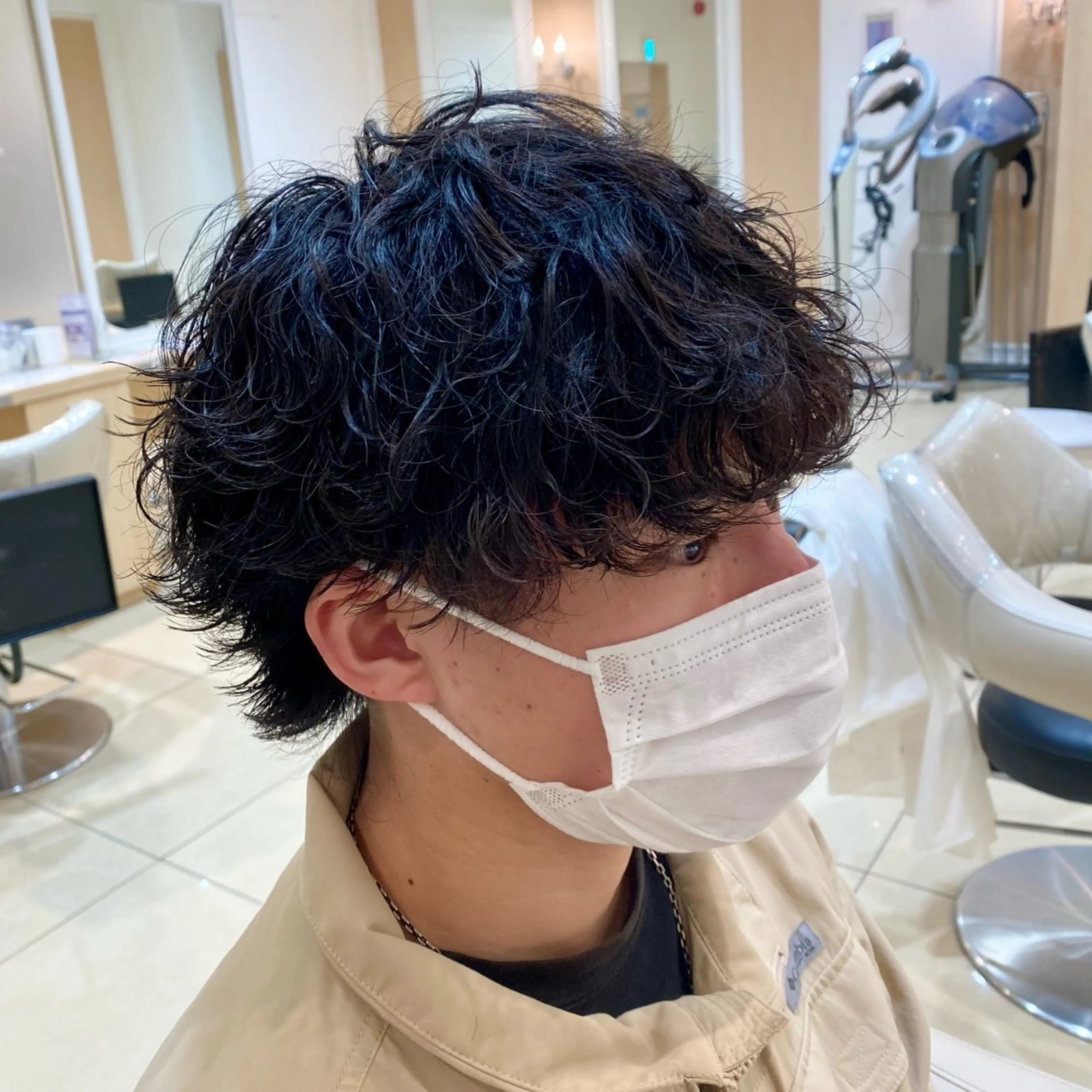 ショート パーマ メンズ カット パーマ メンズ特化型美容師 栗山勇人のヘアスタイル