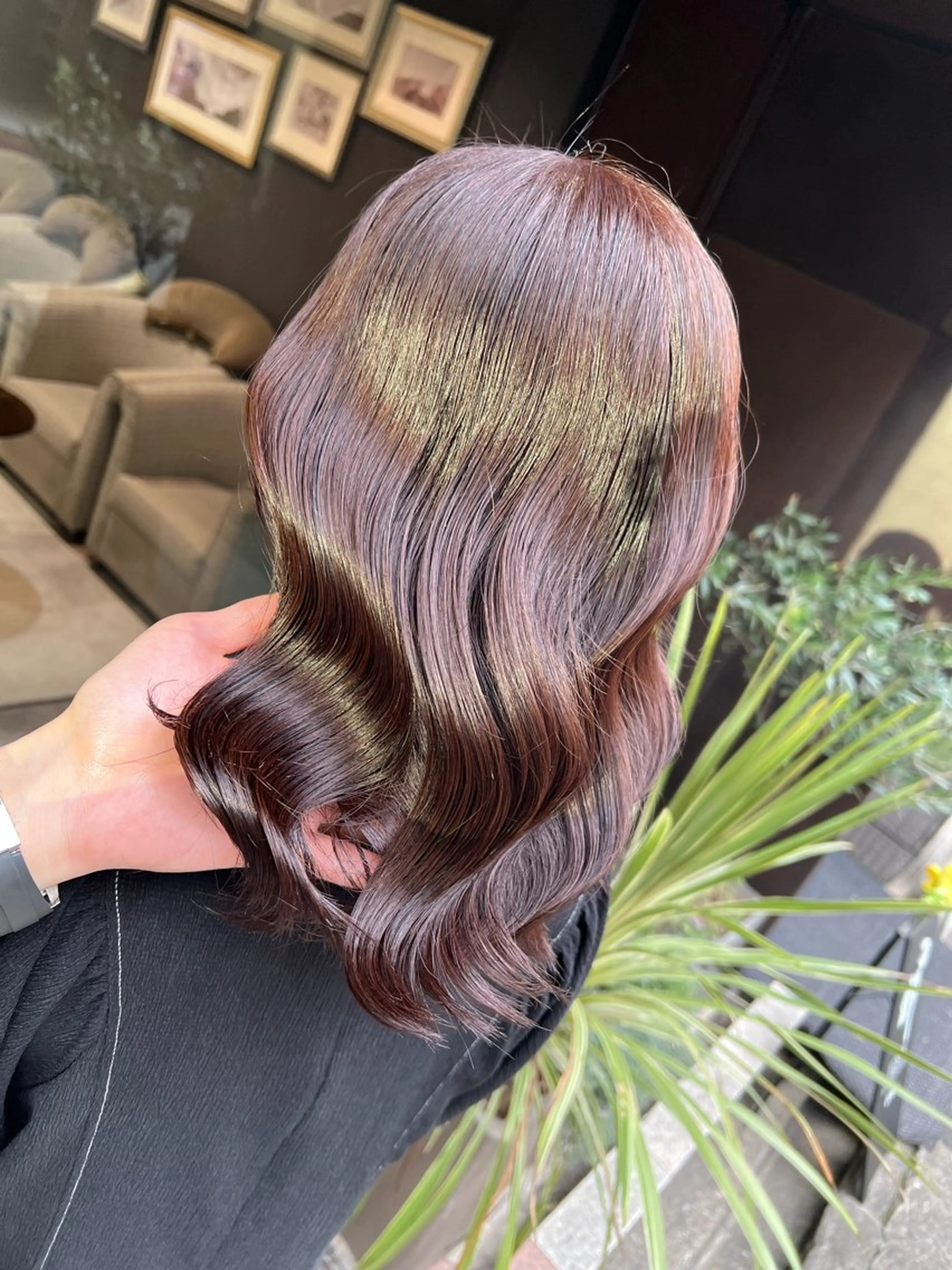 セミロング カット ヘアカラー トリートメント 美髪／透明感カラー 名古屋・栄・矢場町のヘアスタイル