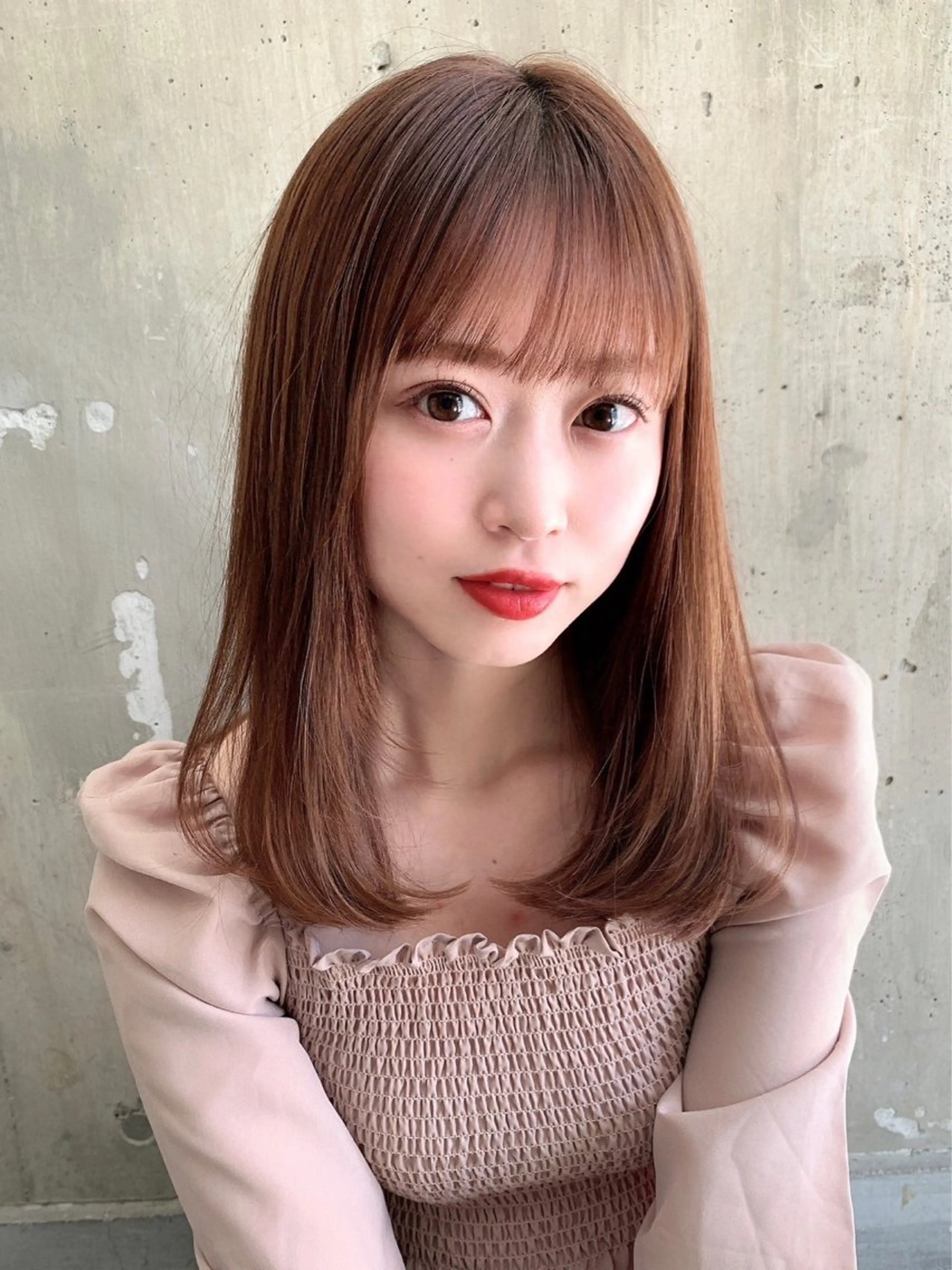 セミロング Lond  bla-ma所属・ブリーチなしカラー／ 今井春汰のヘアスタイル