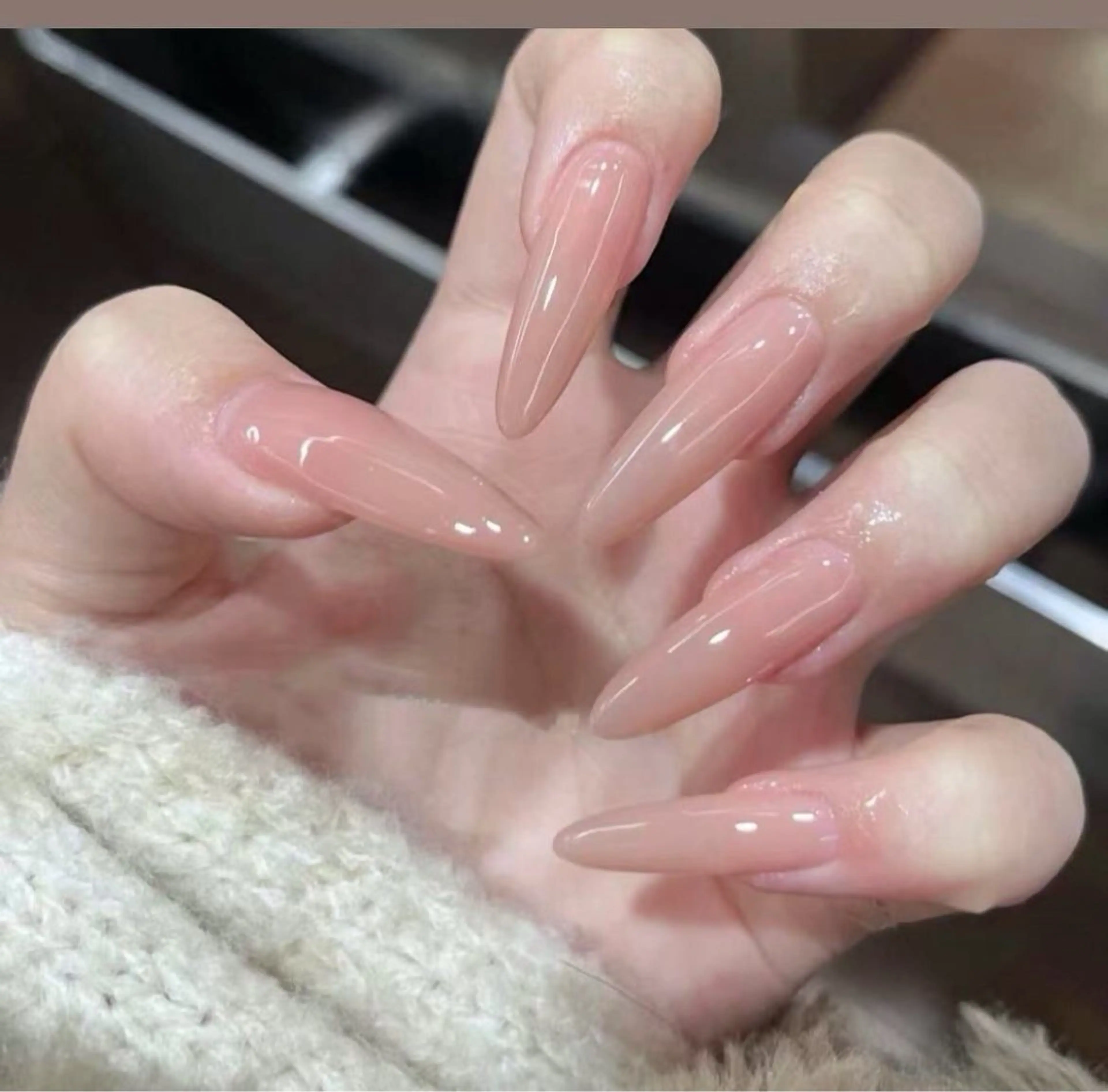 ネイル 長さ出し専門パーツ jenniferのネイルデザイン