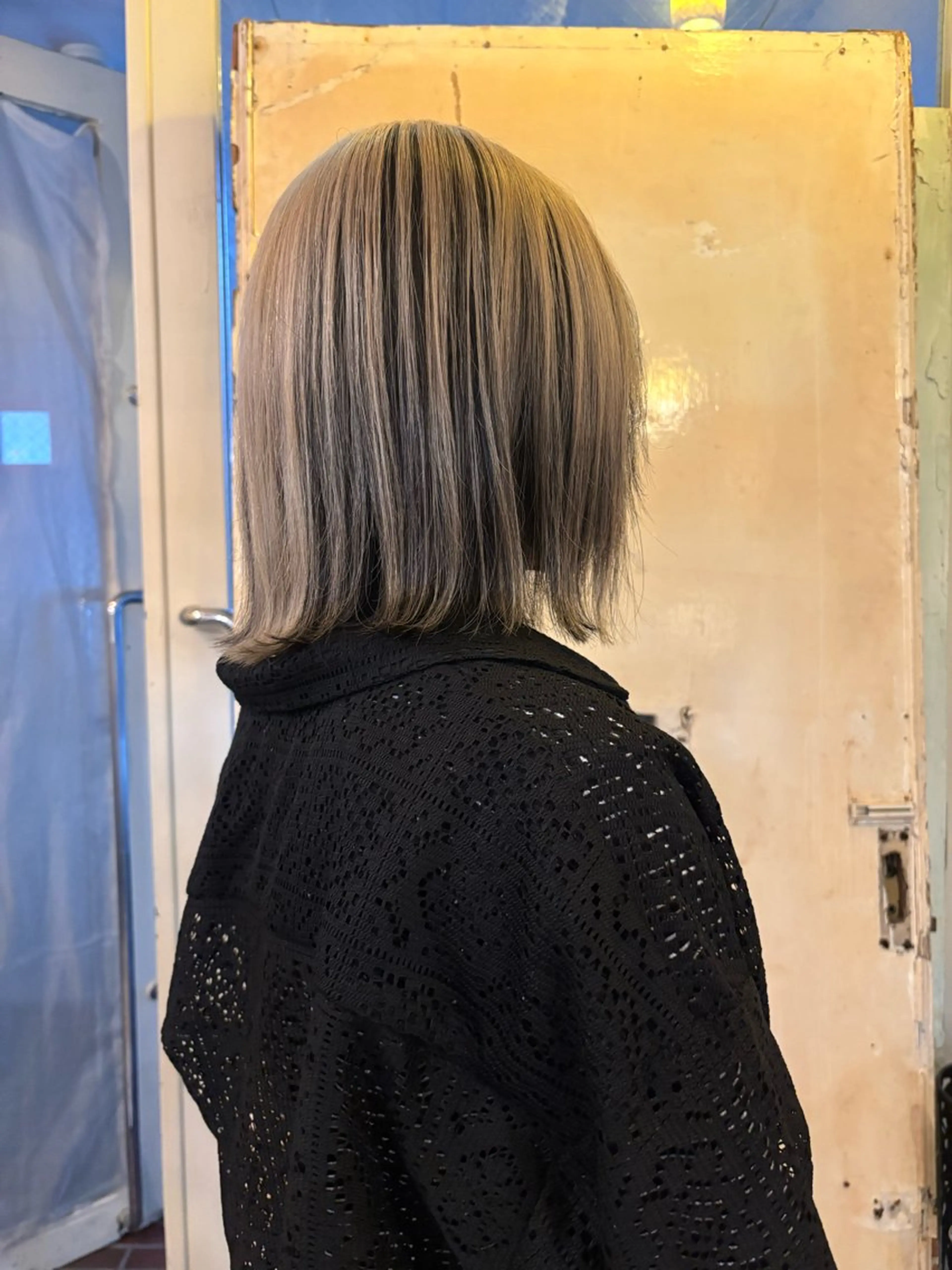 ショート ヘアカラー sea's所属・平果帆/レイヤー /矢場町/ブリーチのヘアスタイル