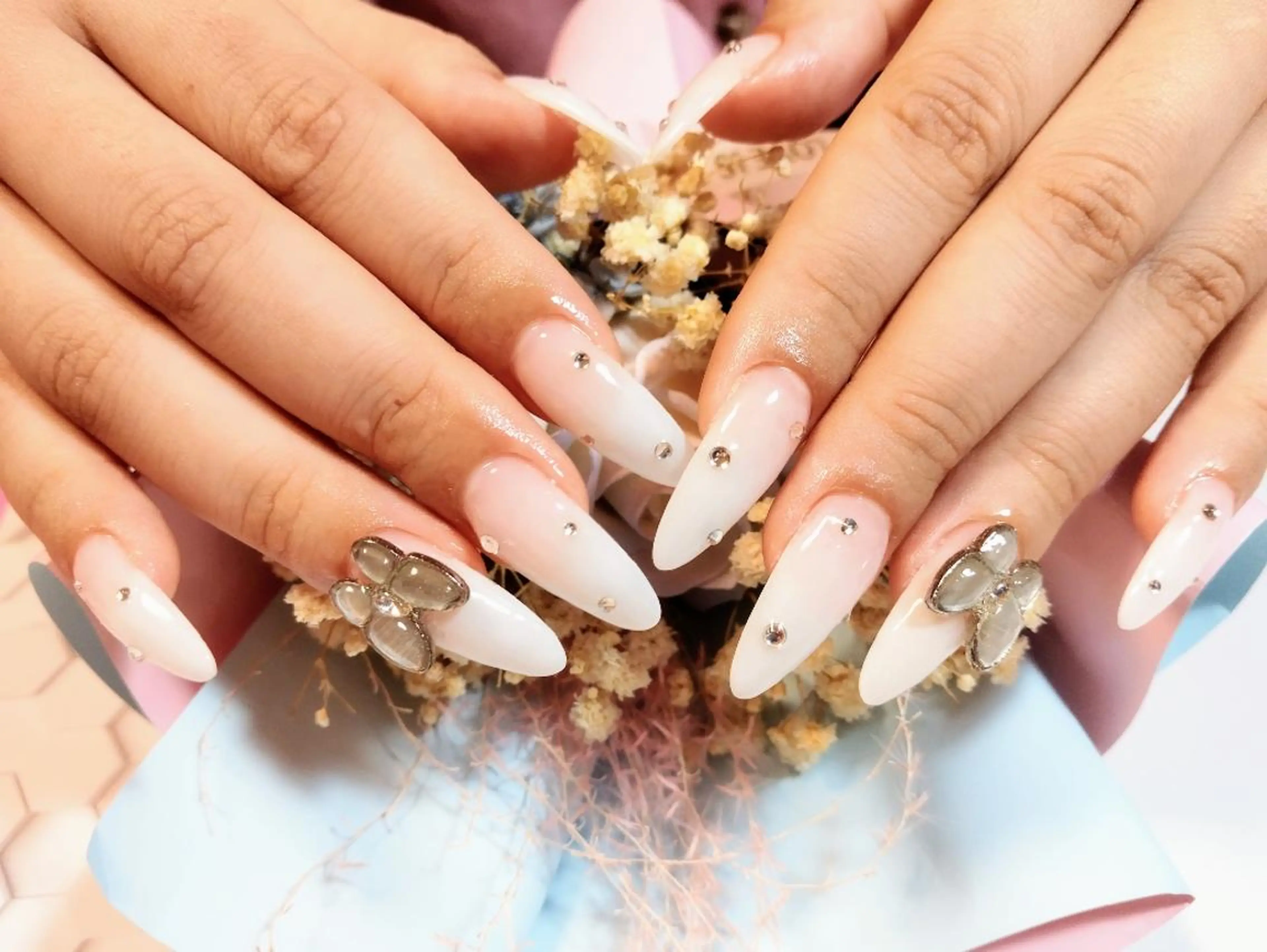 ネイル ハンドネイル ハンドケア ＤI'A ネイルサロンのネイルデザイン