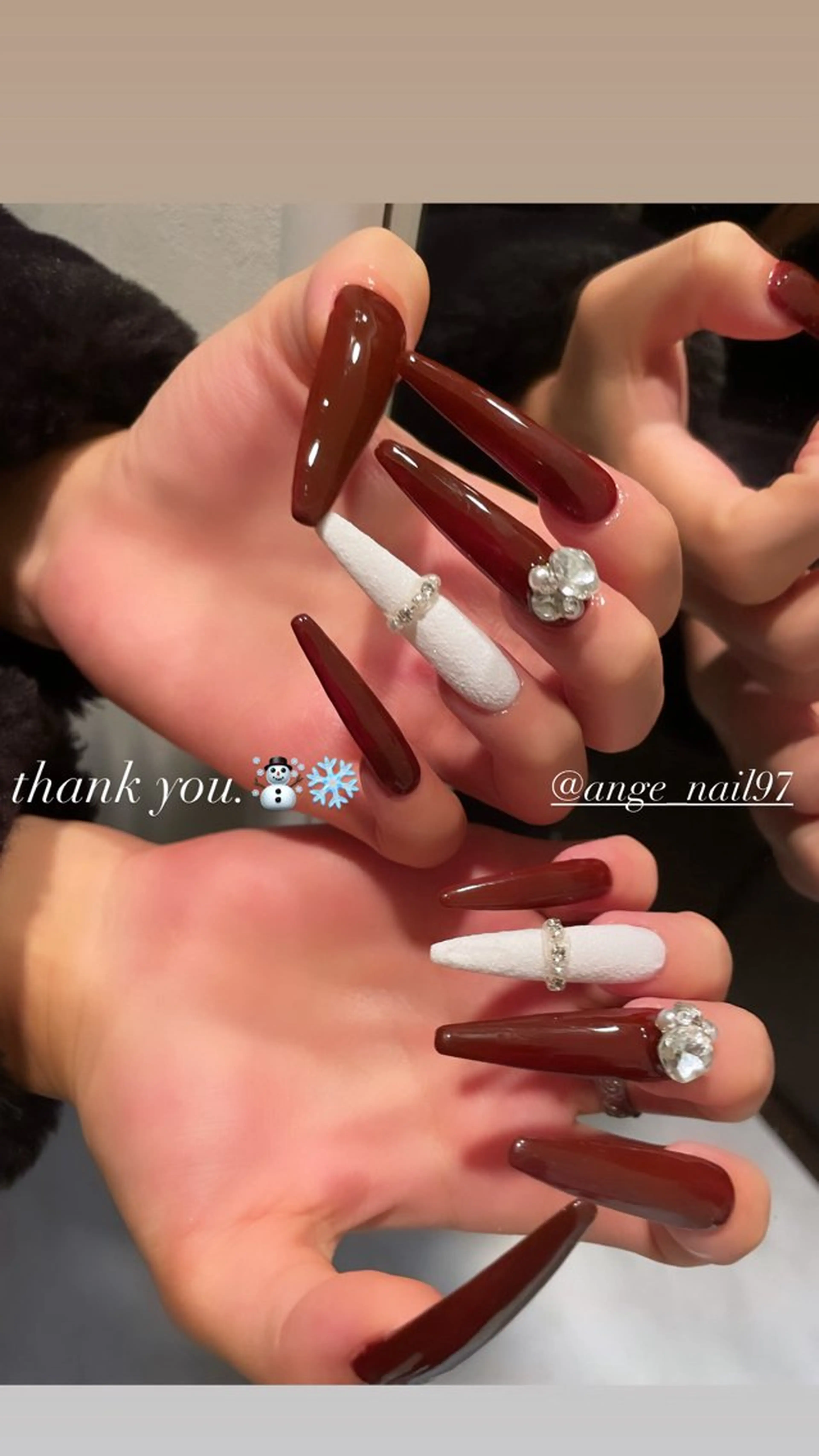 ネイル ロングネイル スカルプネイル ストーンネイル 冬ネイル Nail salon 🎀Angeのネイルデザイン