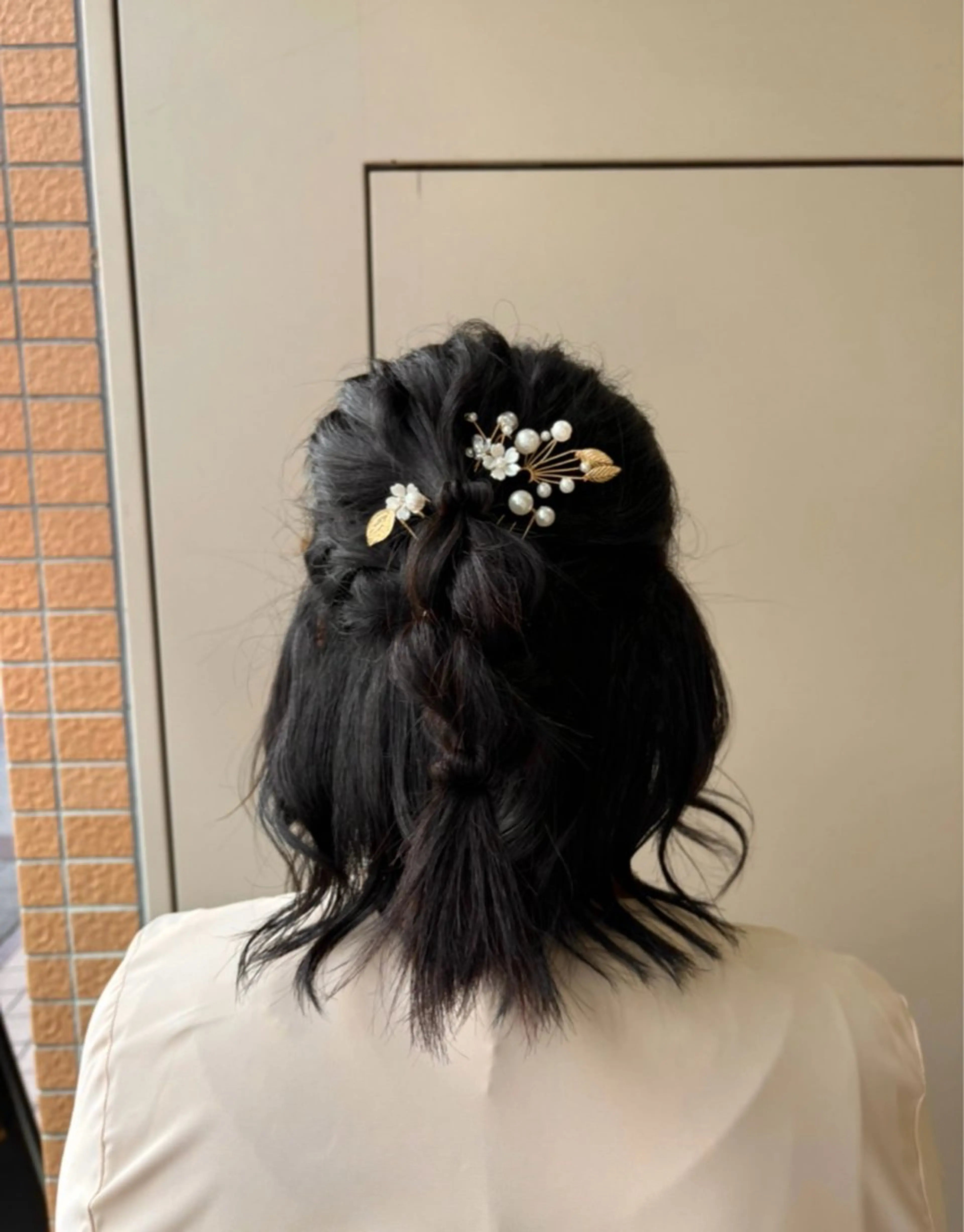 ミディアム ヘアアレンジ ハーフアップ 髪質改善 縮毛矯正 ヘアセット 暖色カラー/縮毛矯正 /艶髪/本厚木のヘアスタイル