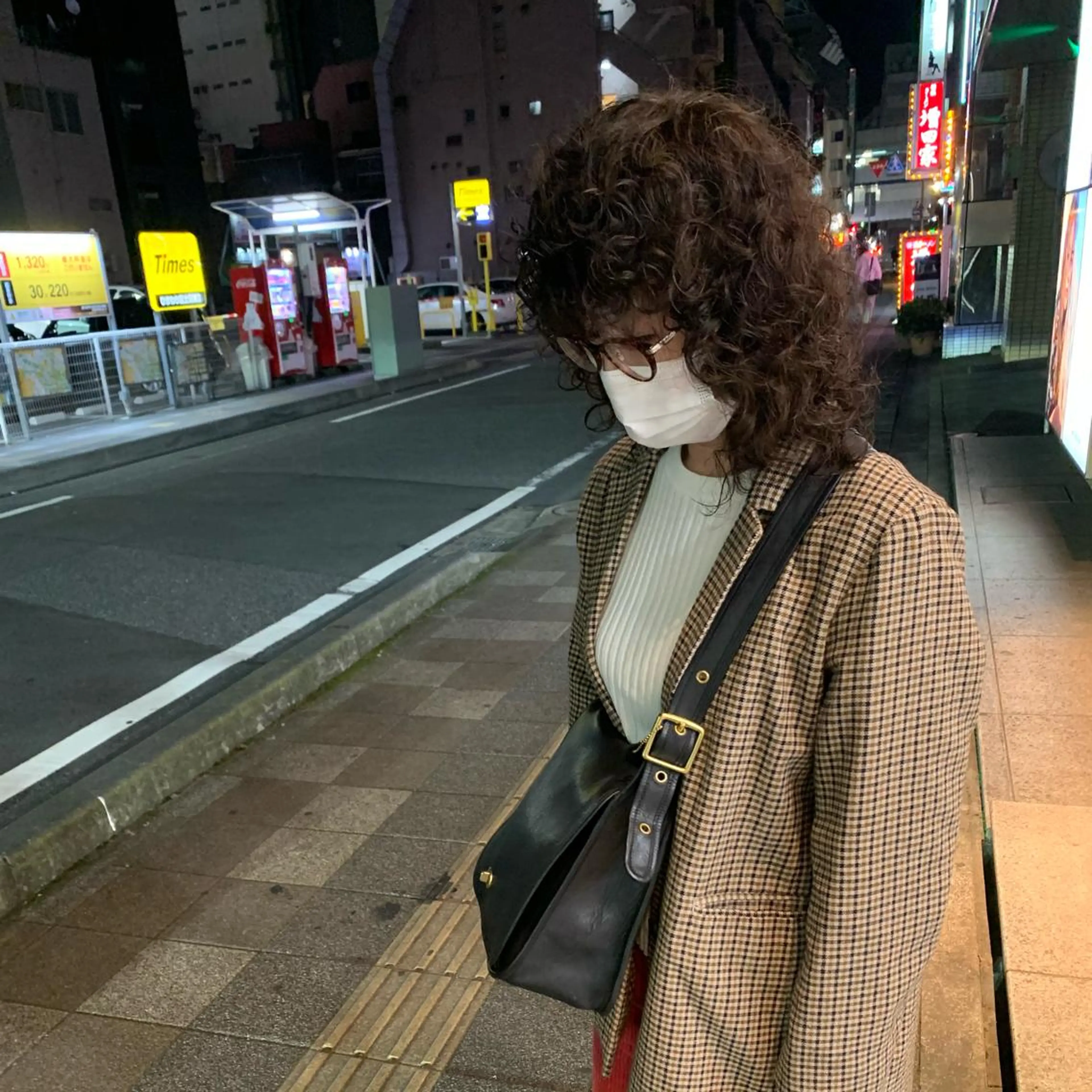 セミロング カット パーマ ショートスタイル /tomo.のヘアスタイル