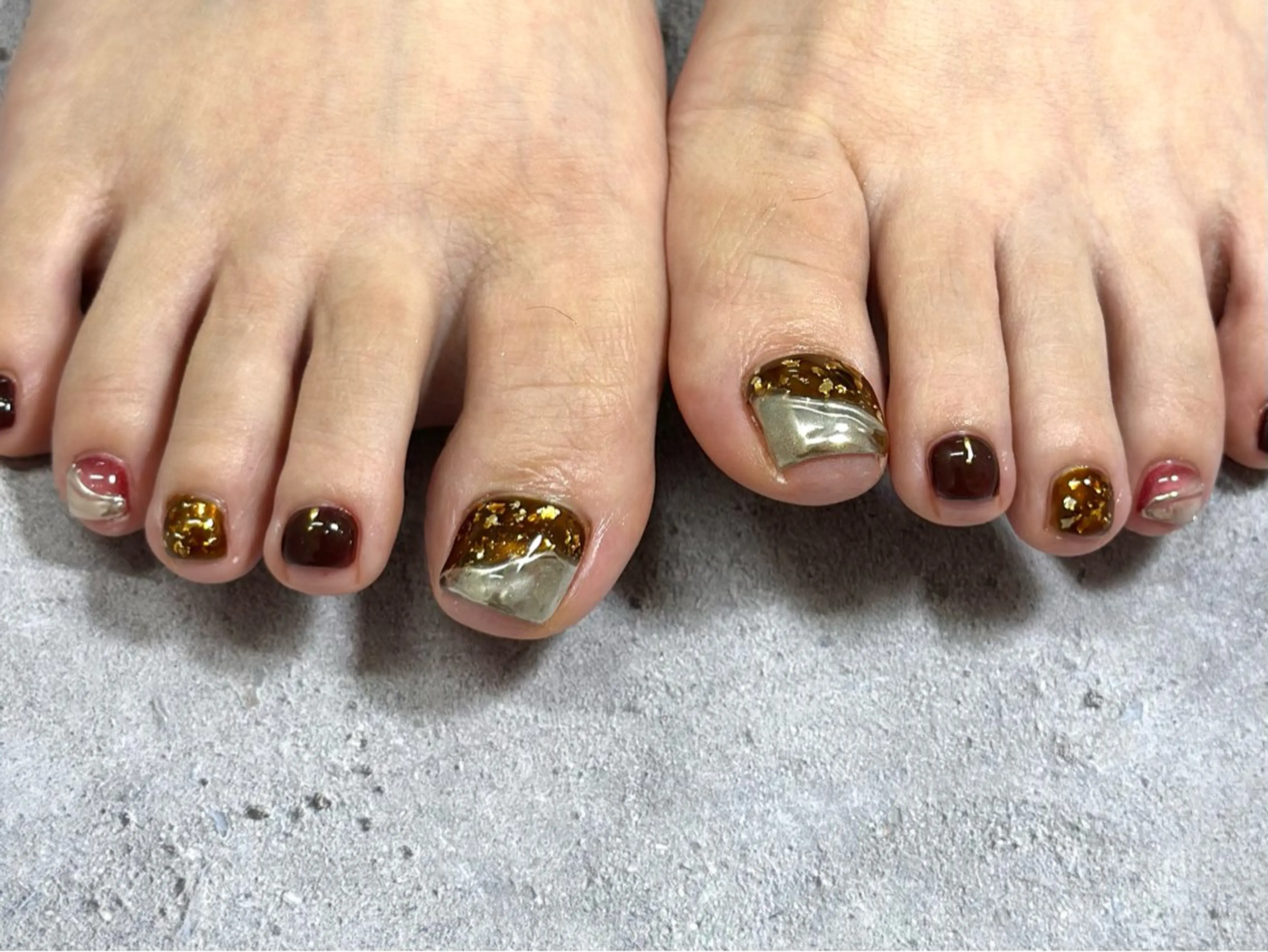 ネイル フットネイル 7LOOKS フェンのネイルデザイン