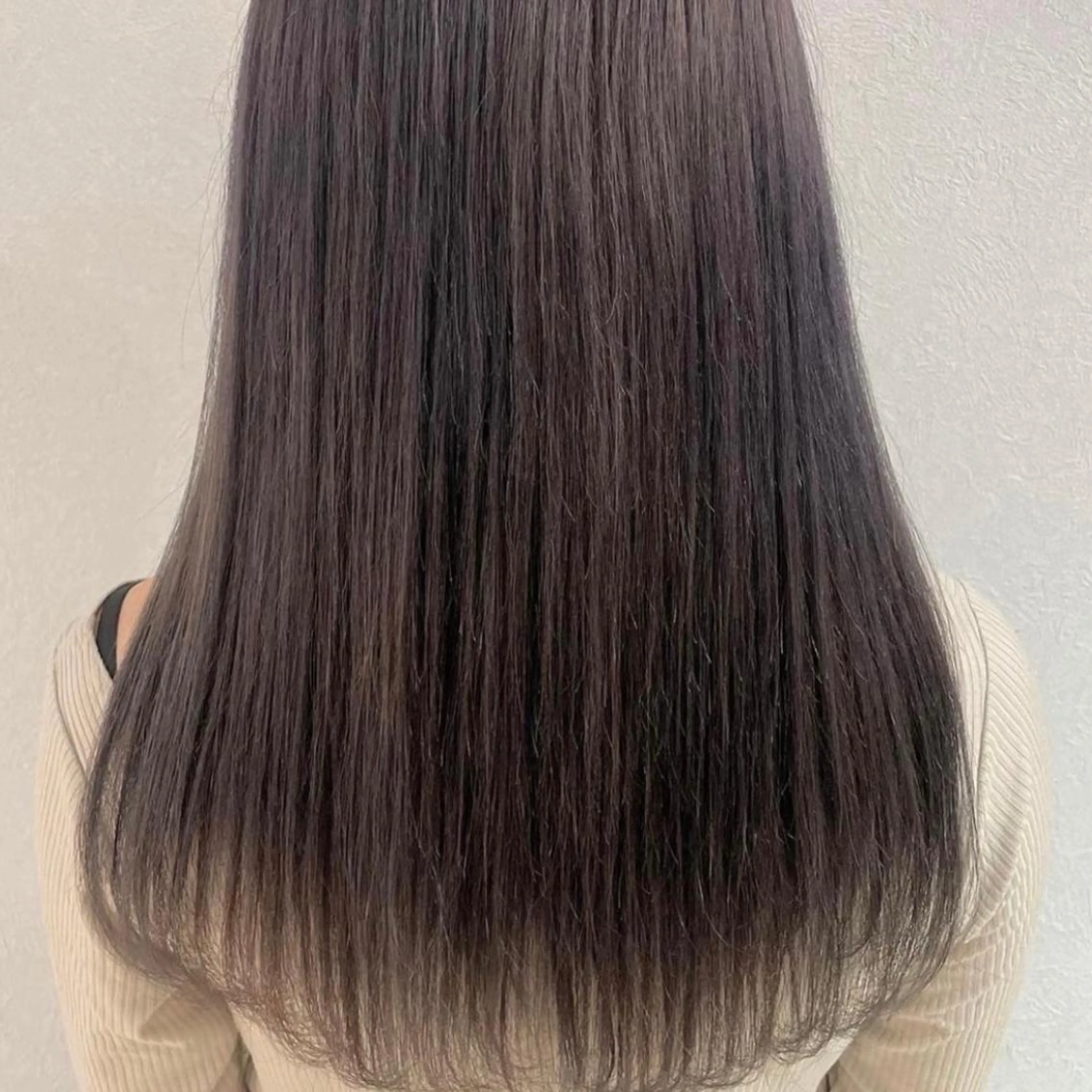 ロング カラー トリートメント 酒井 里穂のヘアスタイル