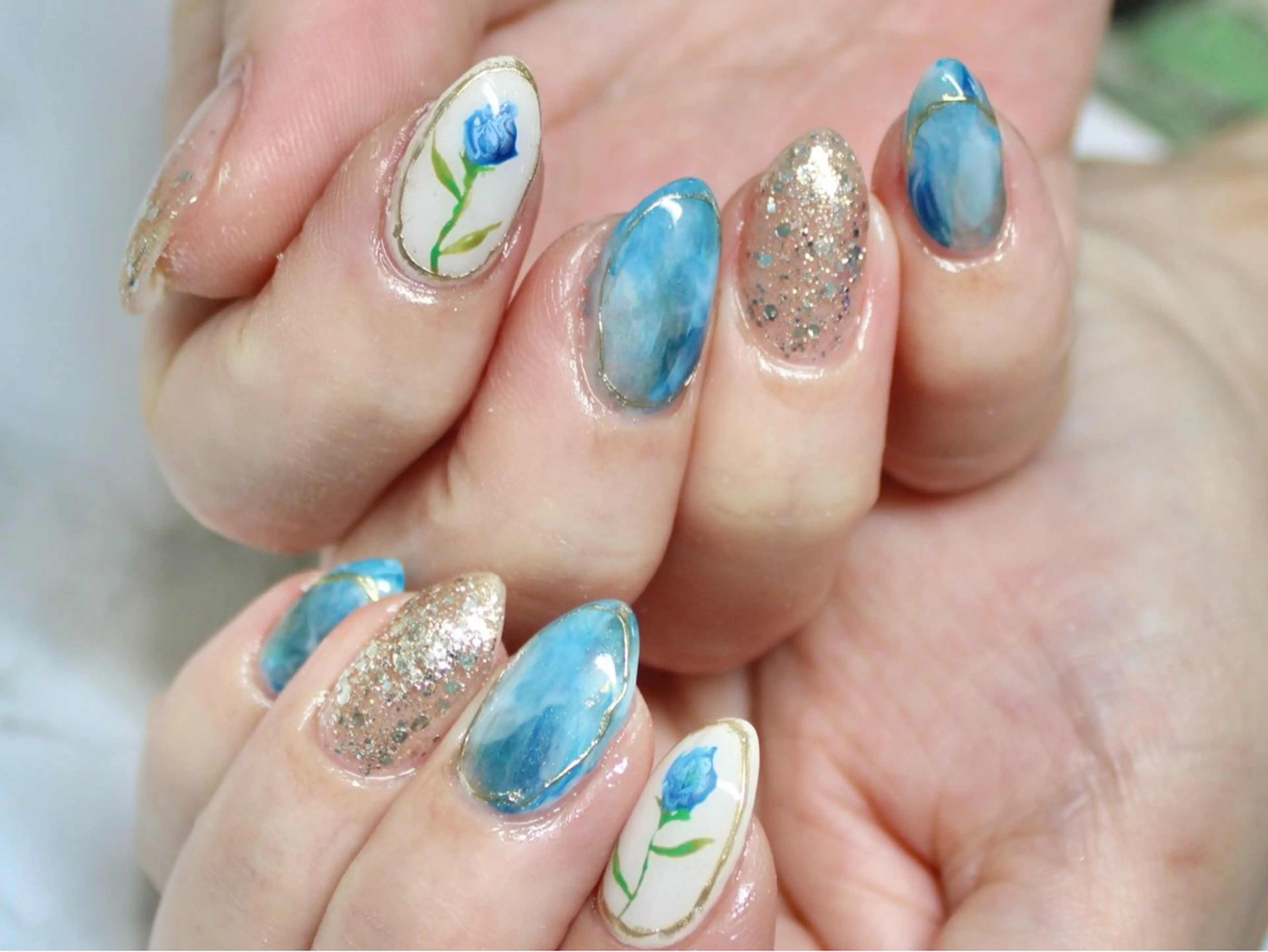 ネイル レイジー スワンのネイルデザイン