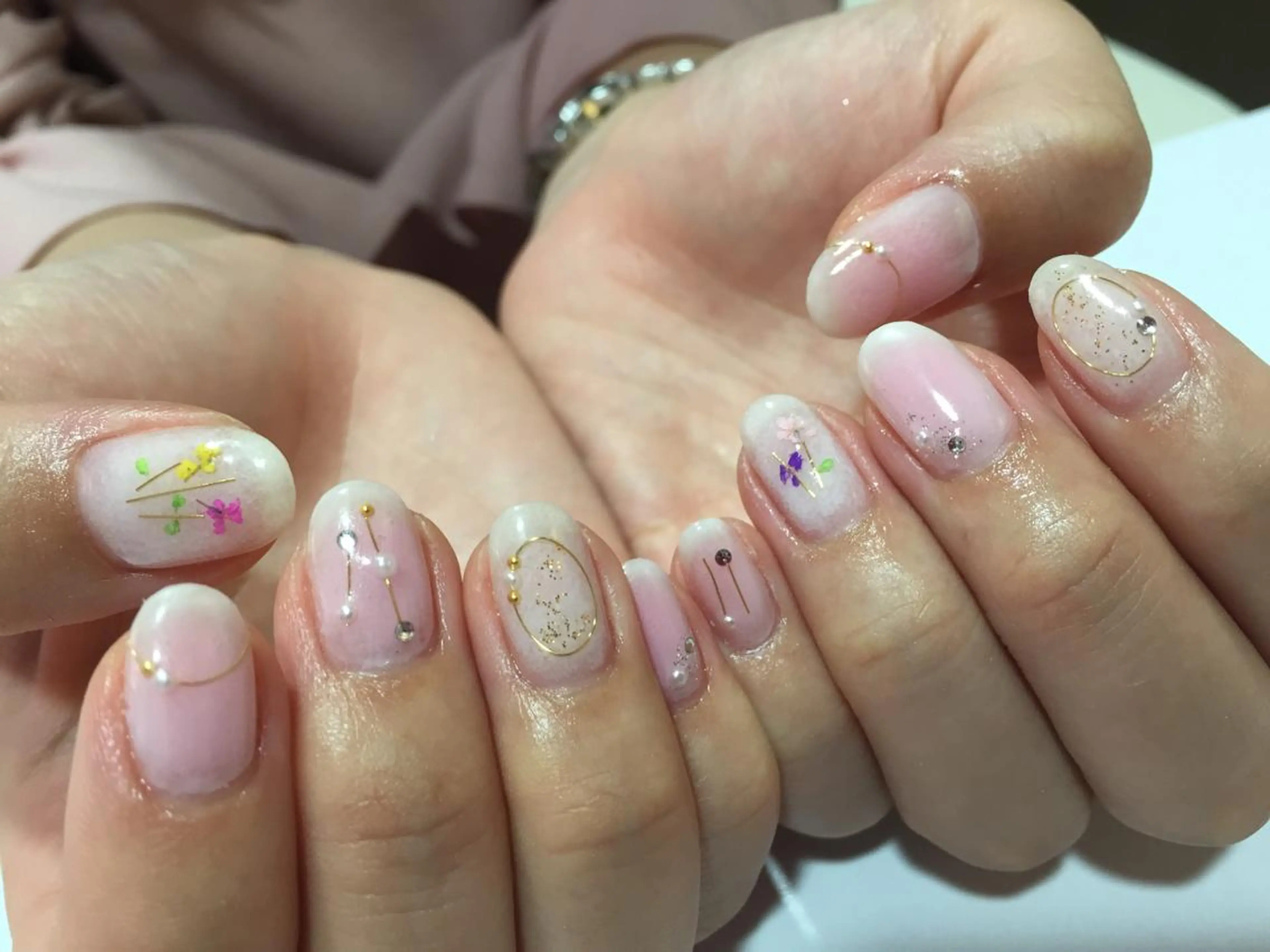 ネイル nail & eyelash Sympa 新横浜所属・𝓢𝔂𝓶𝓹𝓪 𝓜iwako🐰ᩚのネイルデザイン