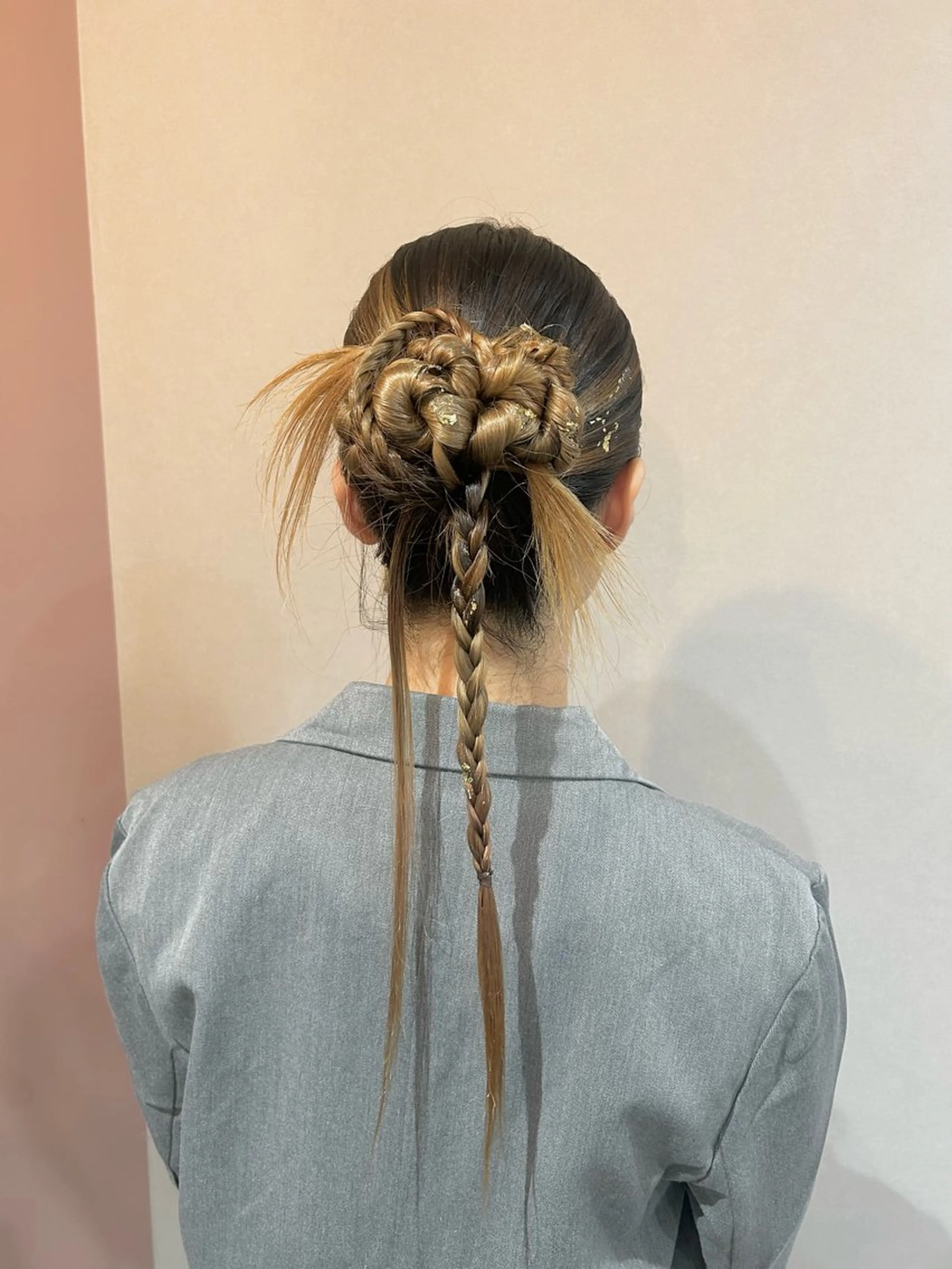 ロング ヘアセット Mila Hazukiのヘアスタイル