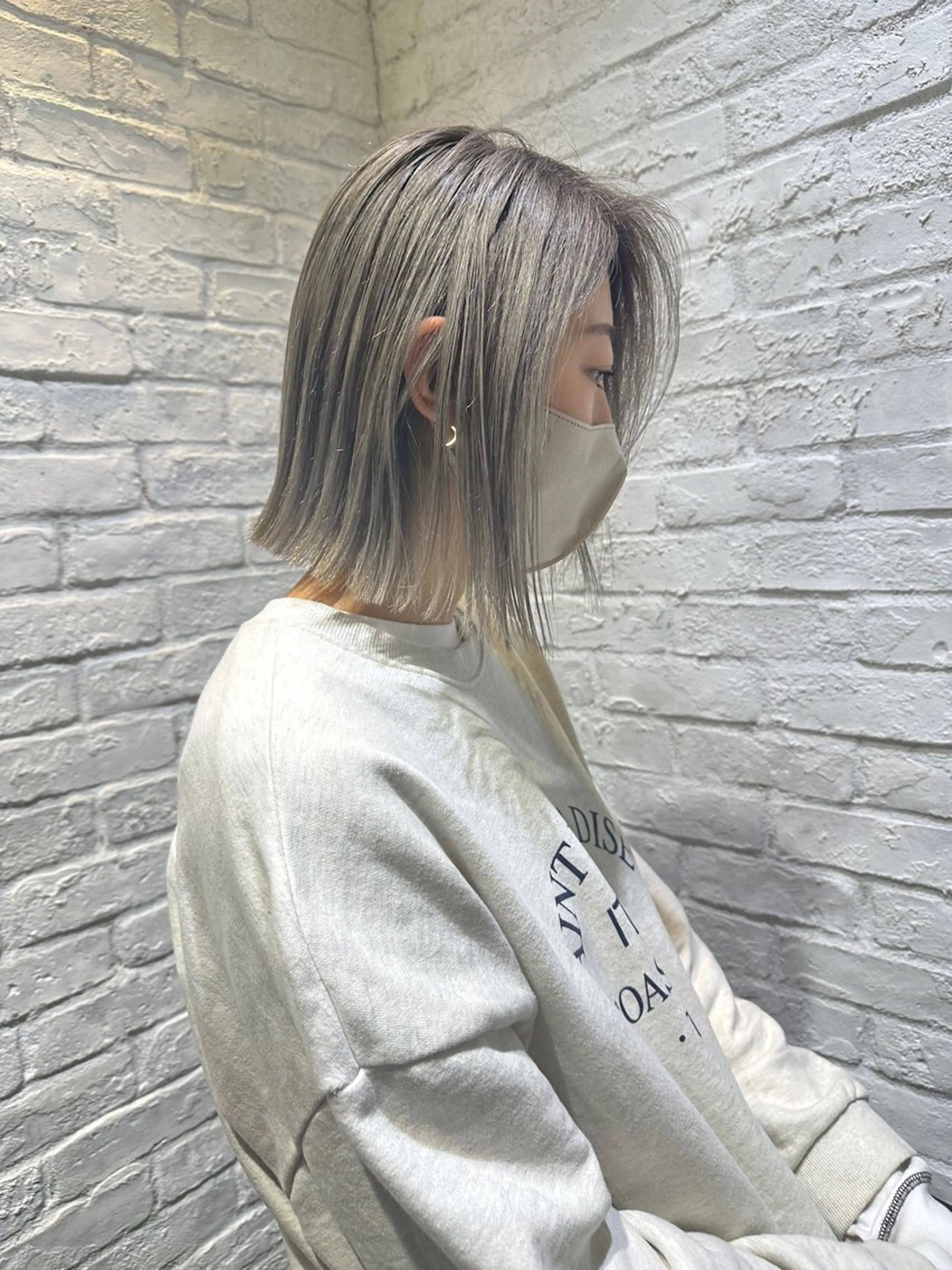 ミディアム ボブ ヘアカラー ハイトーン/渋谷 かわいみきとのヘアスタイル