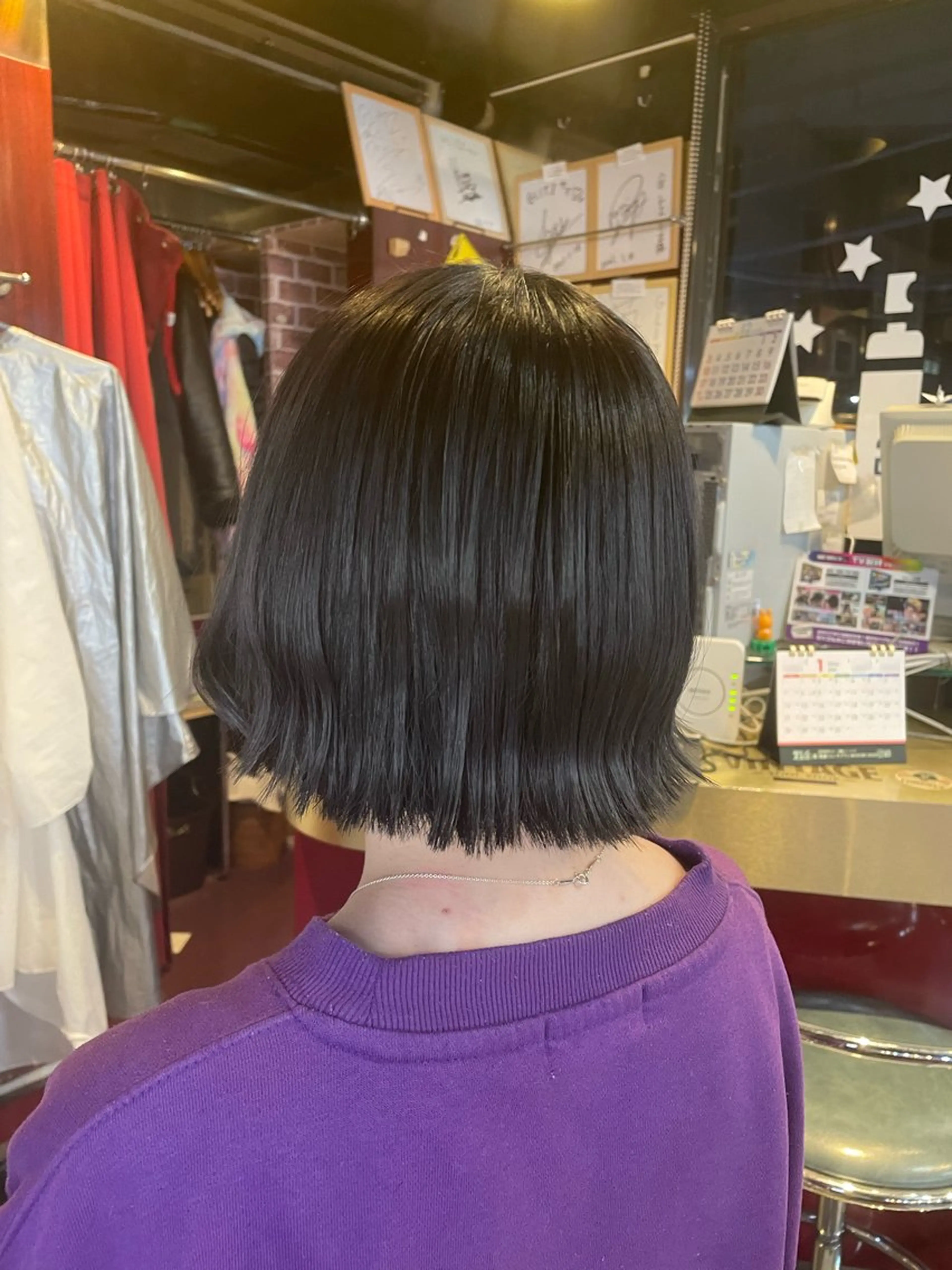ショート カラー 黒髪 ブルーカラー トリートメント 👑派手髪/カット 👑ANRYのヘアスタイル