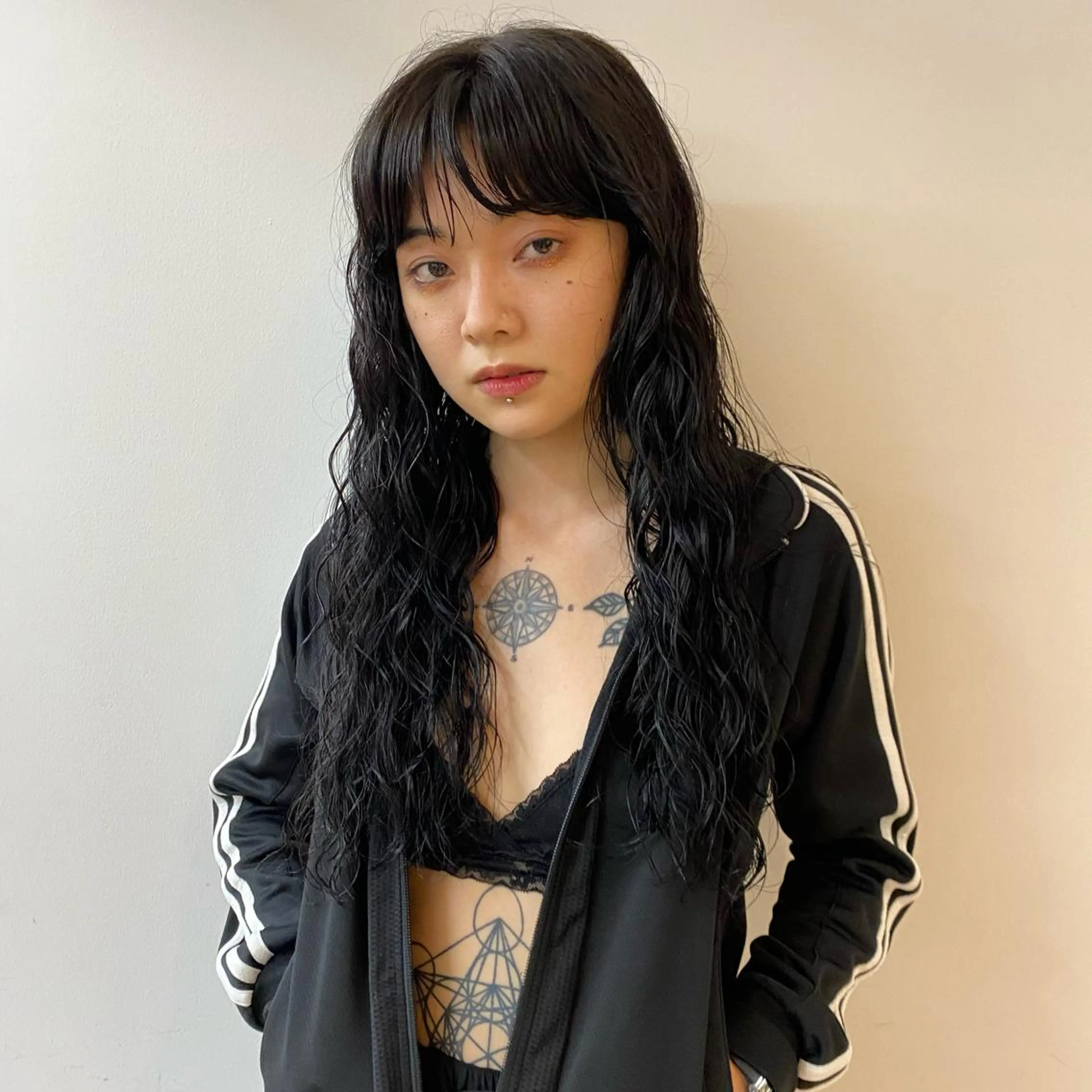 セミロング パーマ ヘアアレンジ yiye 青山所属・無料カットモデル募集 🌱ひょうがのヘアスタイル