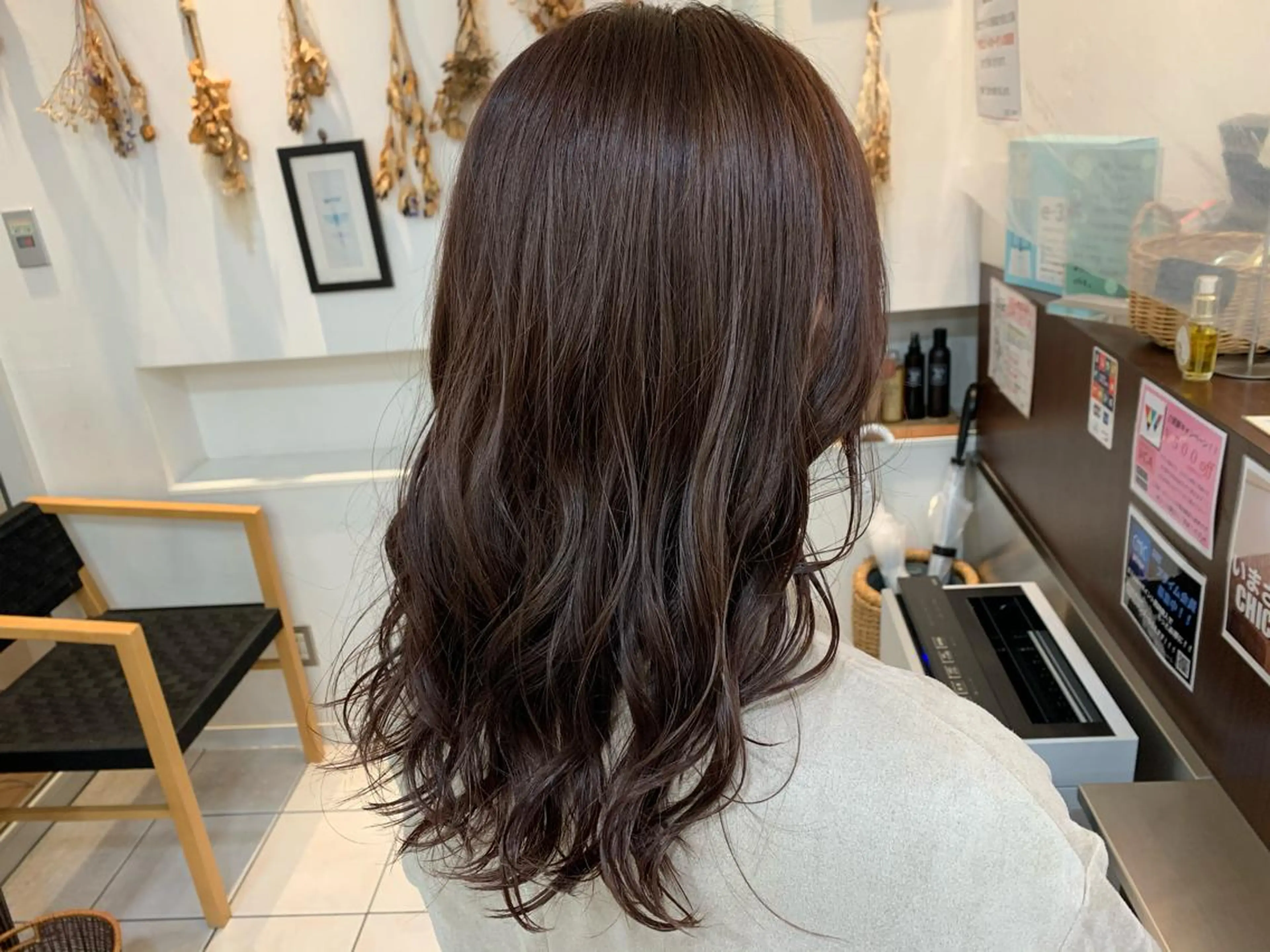 セミロング カラー ブラウンカラー ピンクカラー ピンクブラウン SOYON 🤍CHIZU🤍.のヘアスタイル